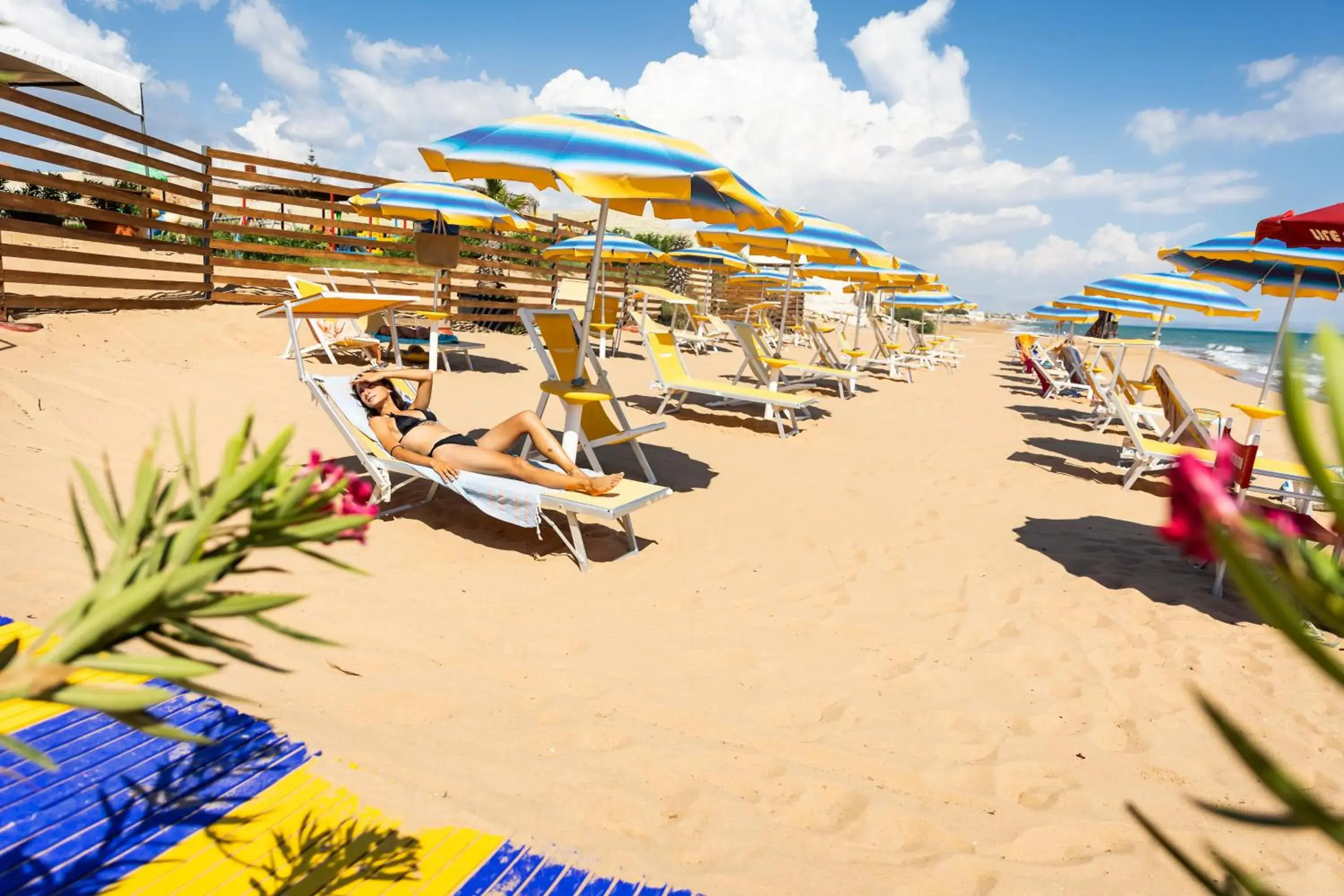 Beach in Triscinamare Hotel Residence