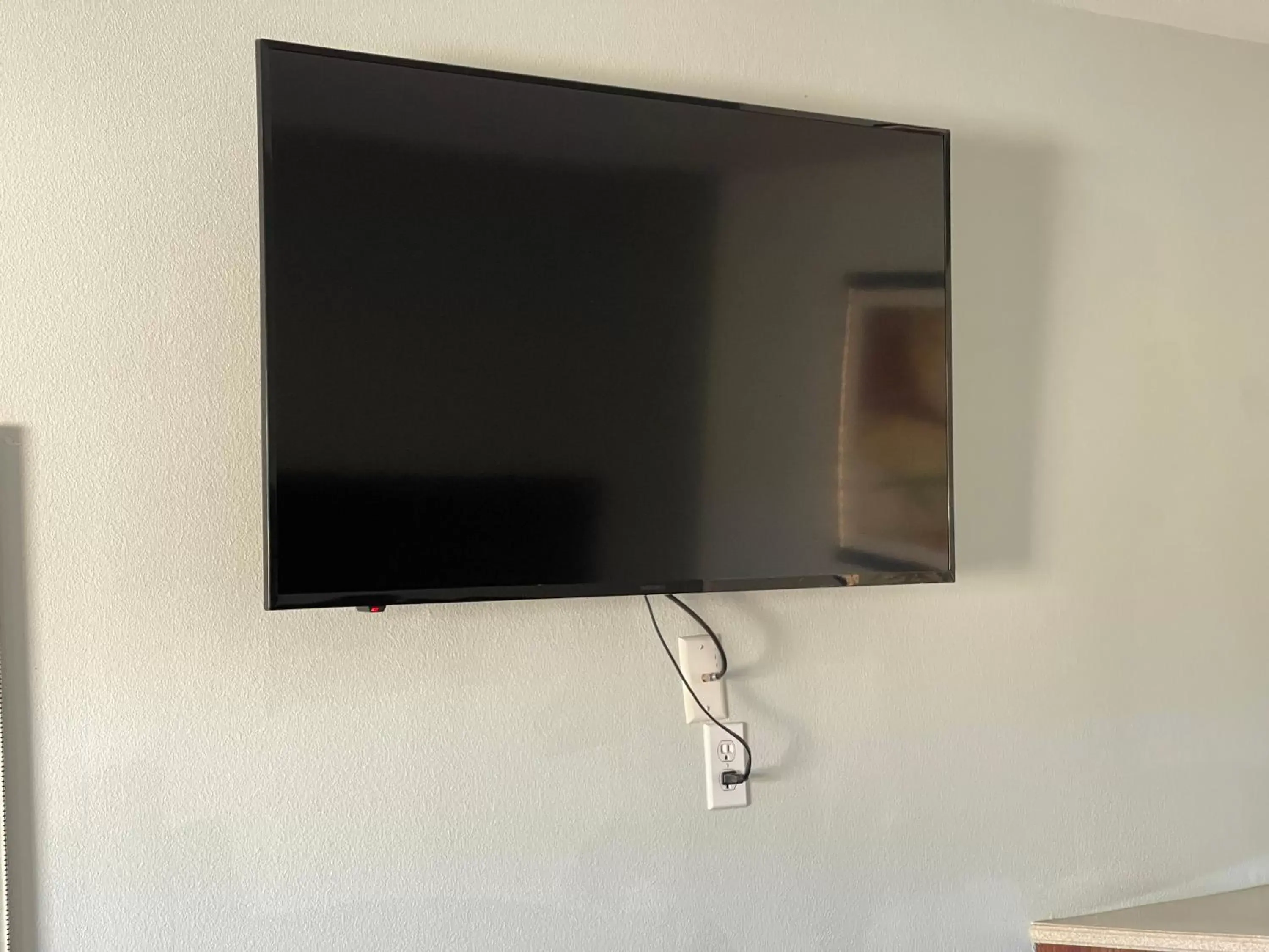 TV and multimedia, TV/Entertainment Center in Weslaco Inn - Weslaco/Mercedes