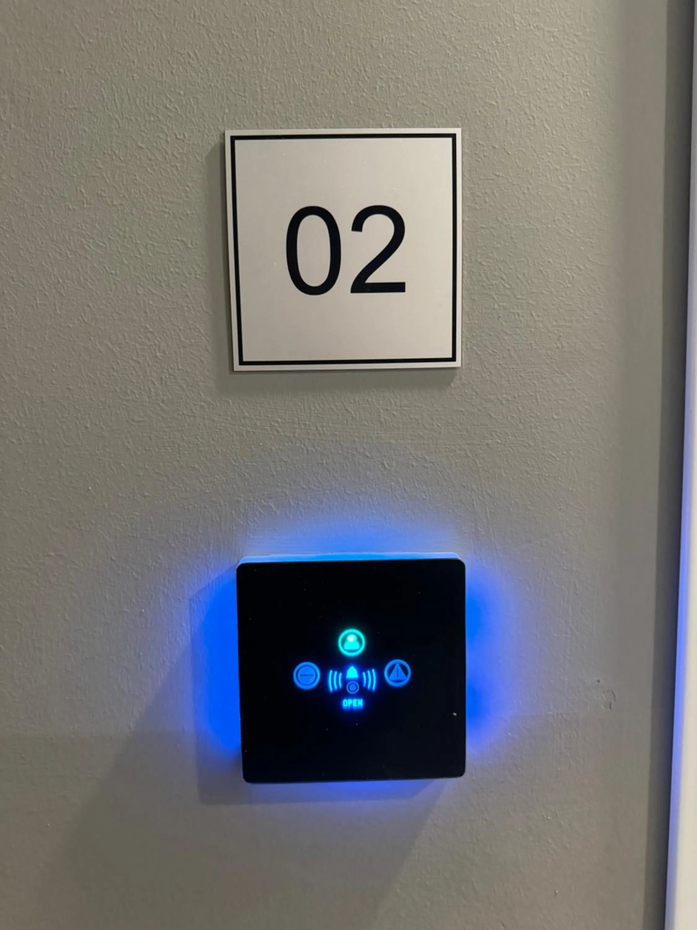 Decorative detail in Hotel 22 Marzo