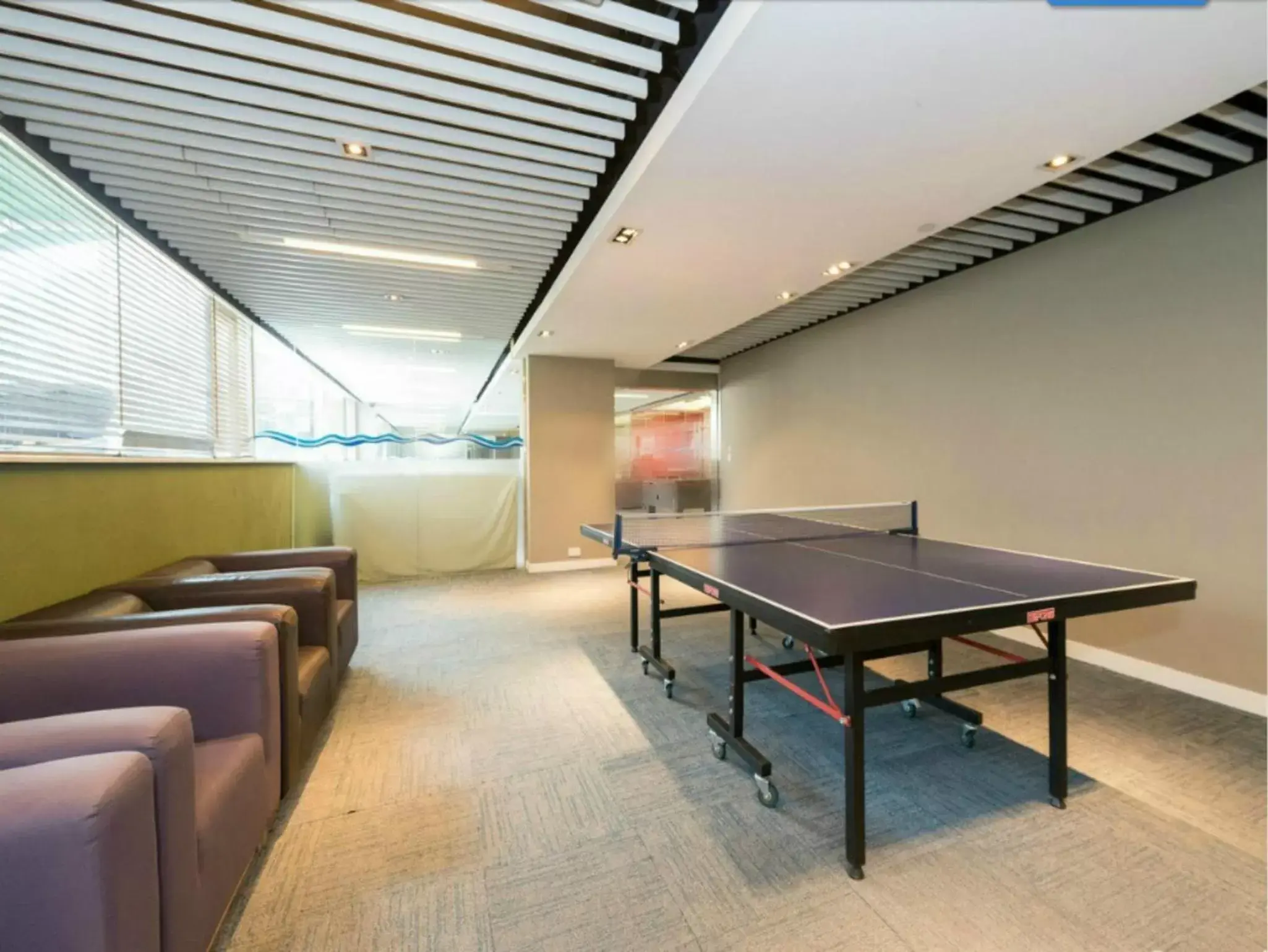 Game Room, Table Tennis in Panda Hotel