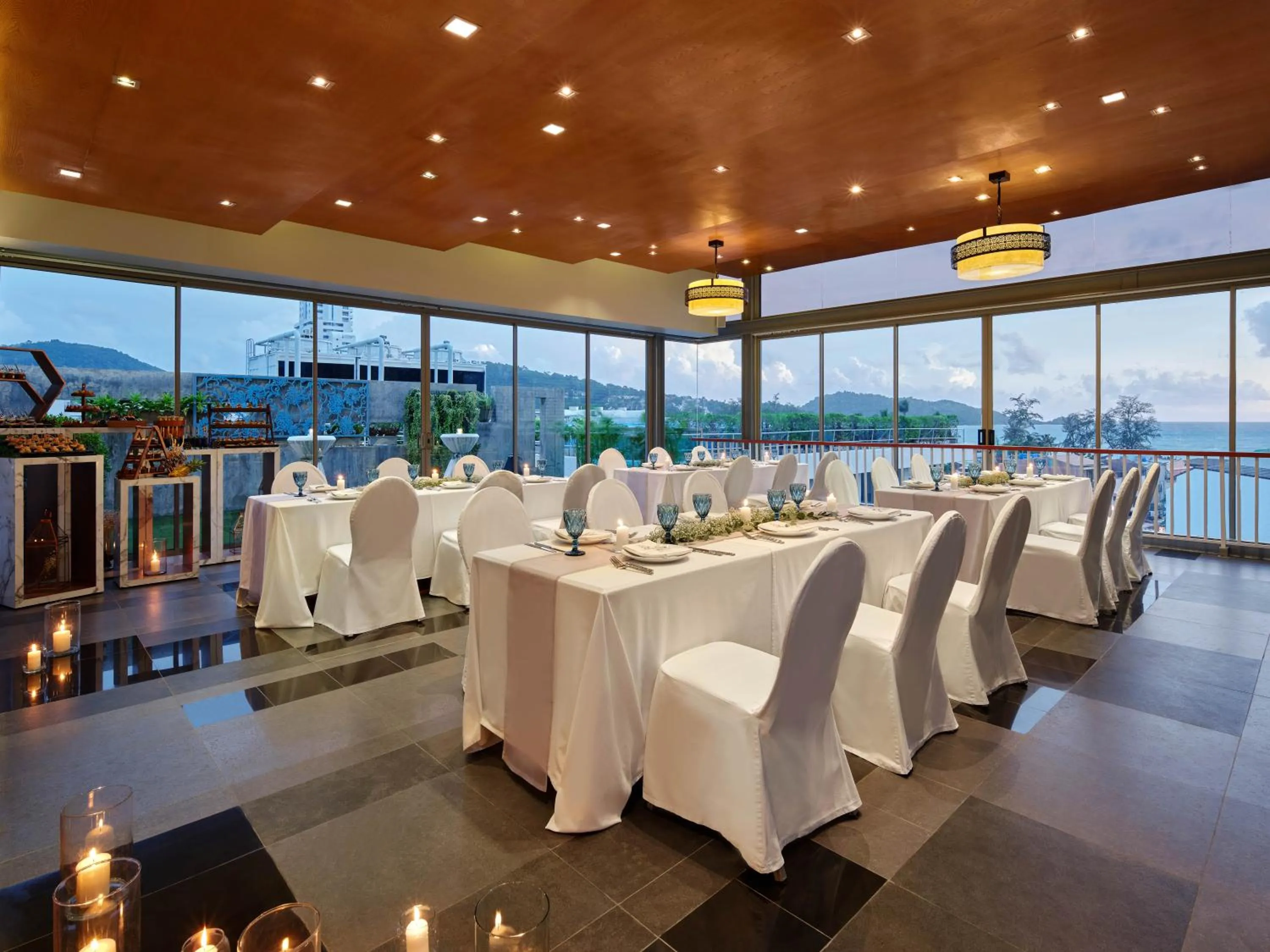 Restaurant/places to eat in The Kee Resort & Spa