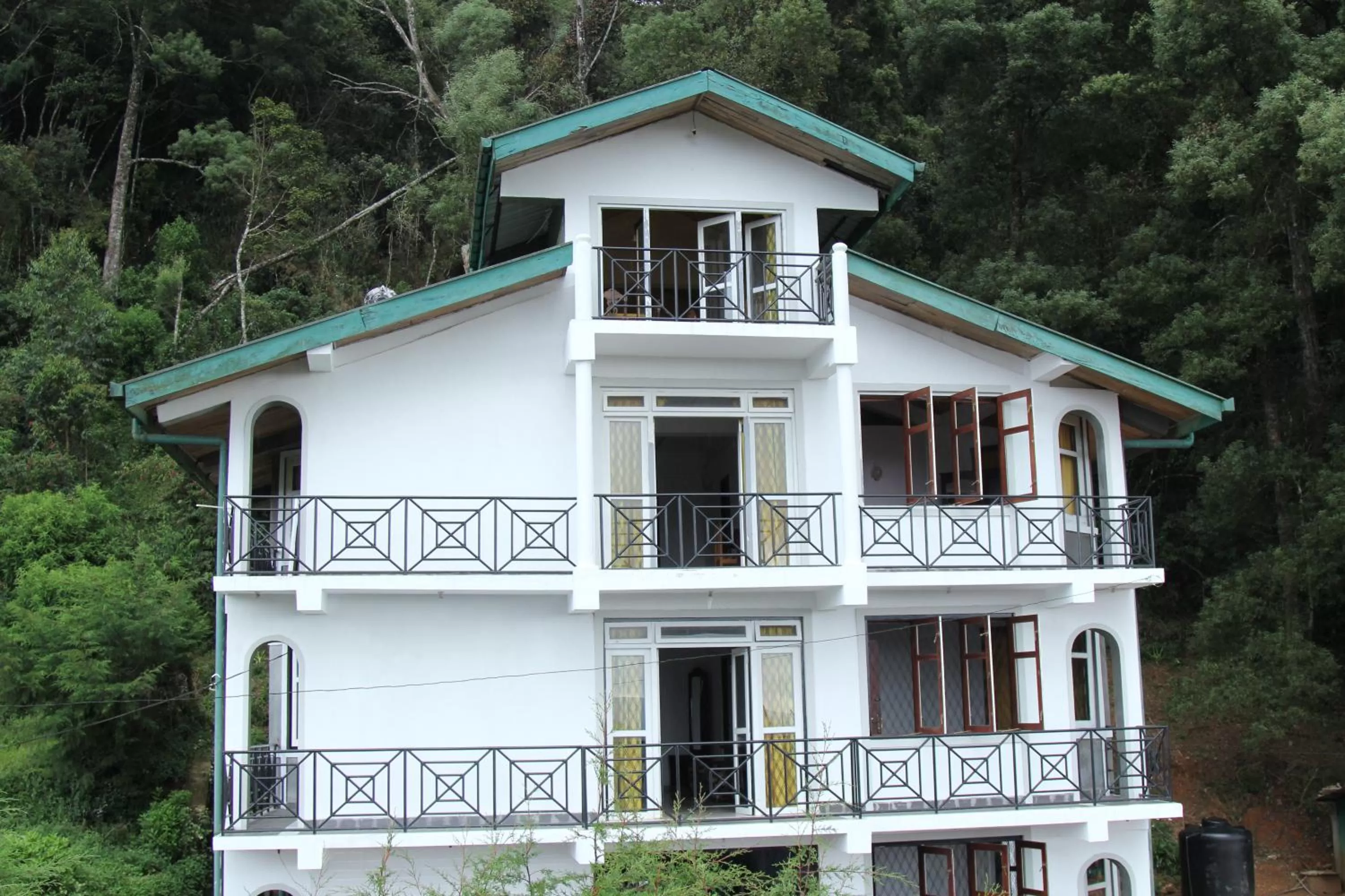 Property building in Panorama Accommodations Nuwara Eliya
