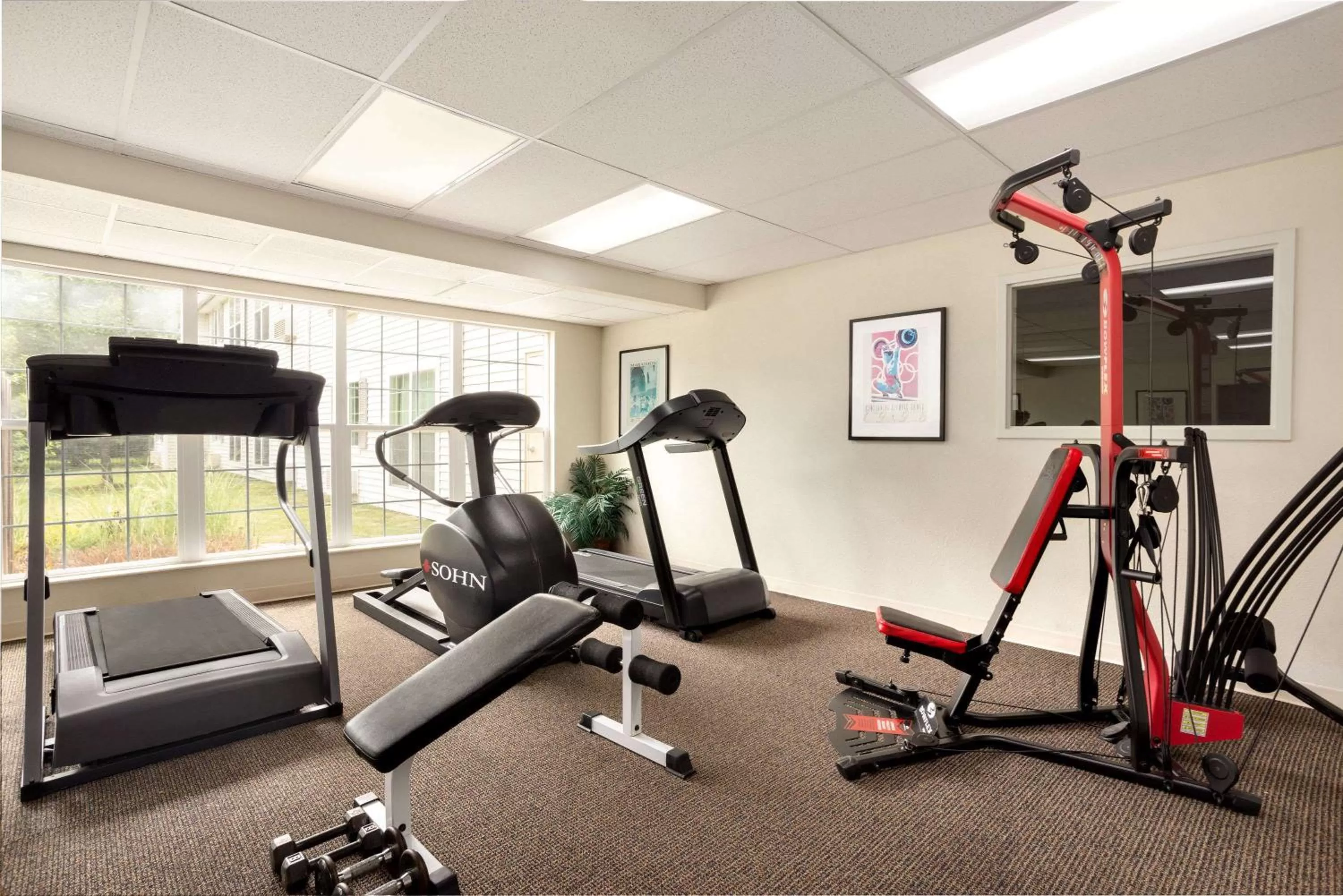 Fitness centre/facilities in Baymont by Wyndham Wichita East