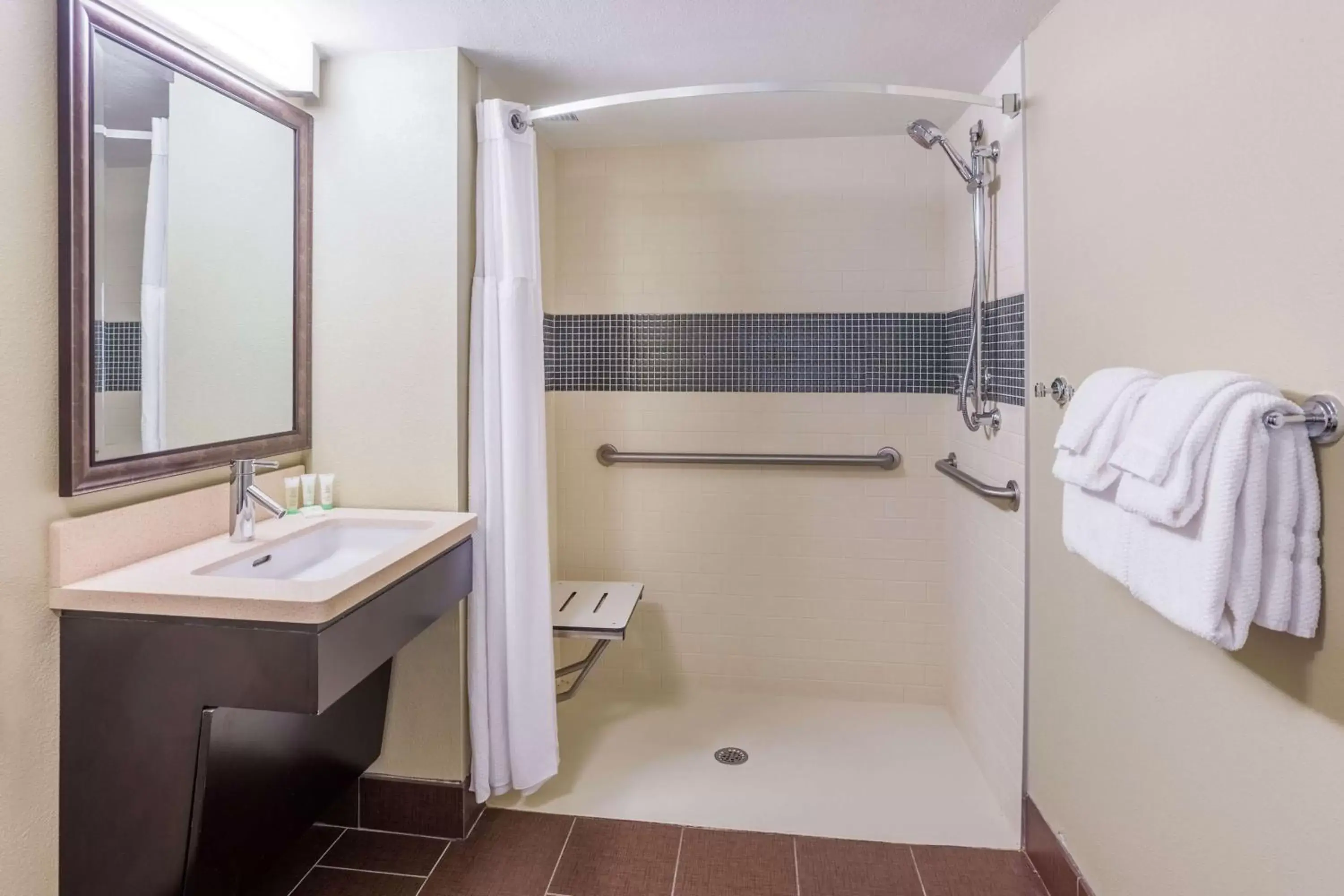 Bathroom in Sonesta ES Suites Austin The Domain Area