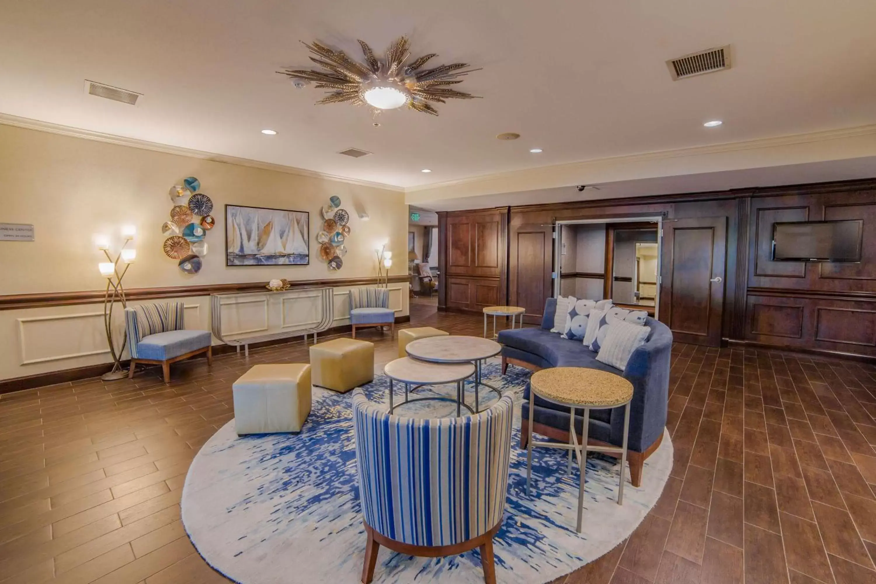 Lobby or reception, Restaurant/Places to Eat in Homewood Suites by Hilton Davidson