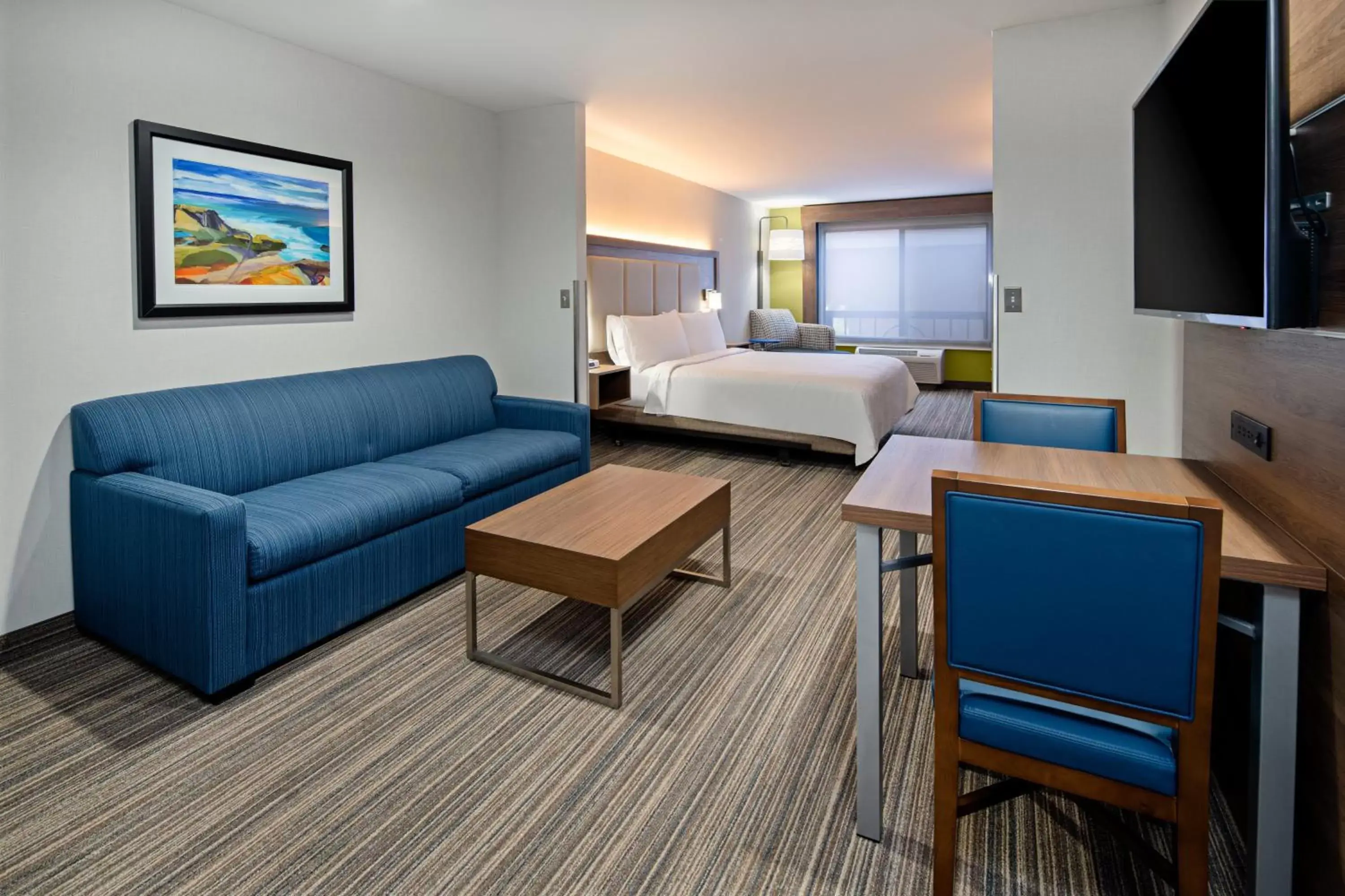 Photo of the whole room, Seating Area in Holiday Inn Express Hotel & Suites Atascadero, an IHG Hotel