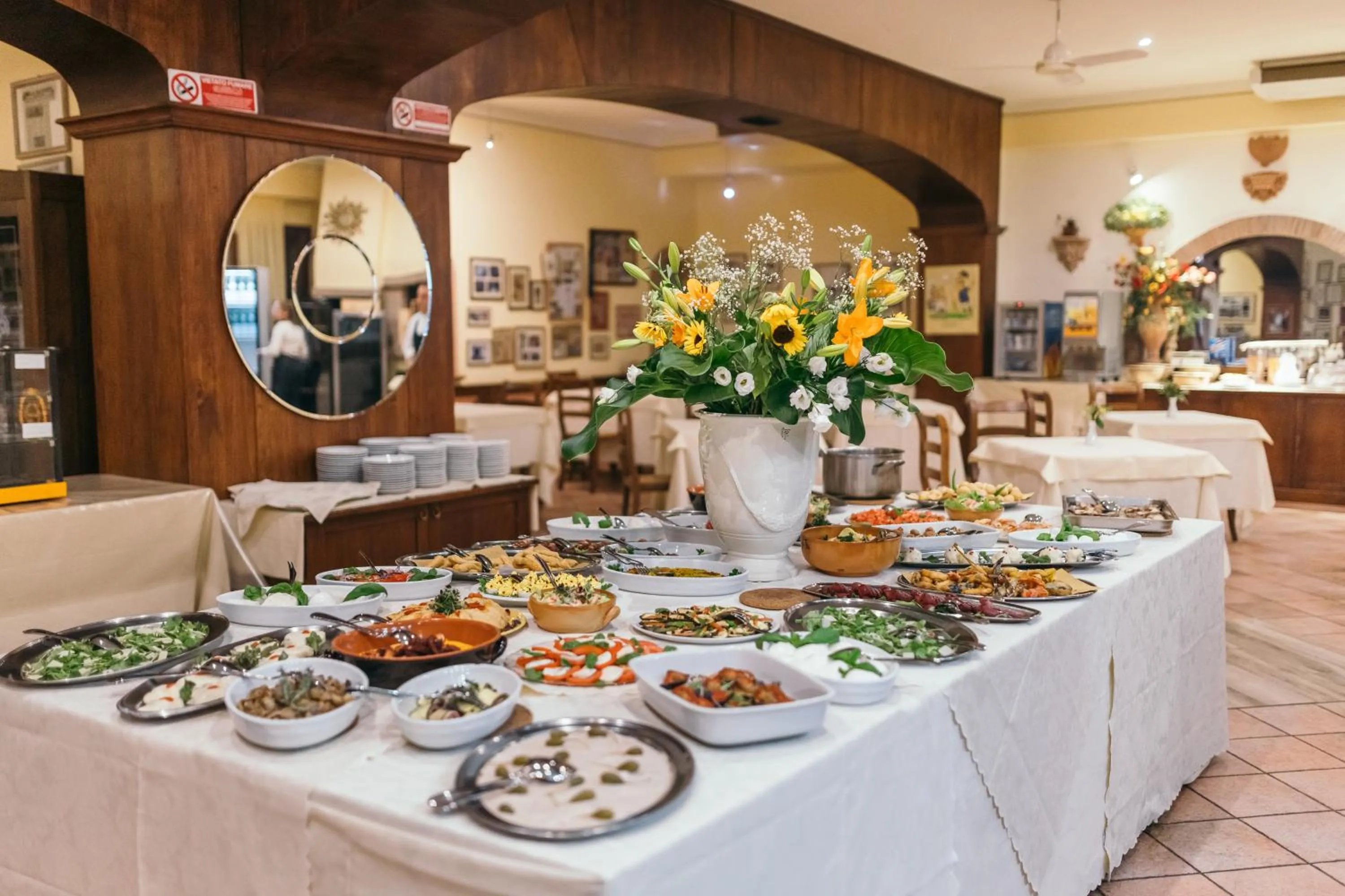 Restaurant/places to eat in Agrihotel Elisabetta