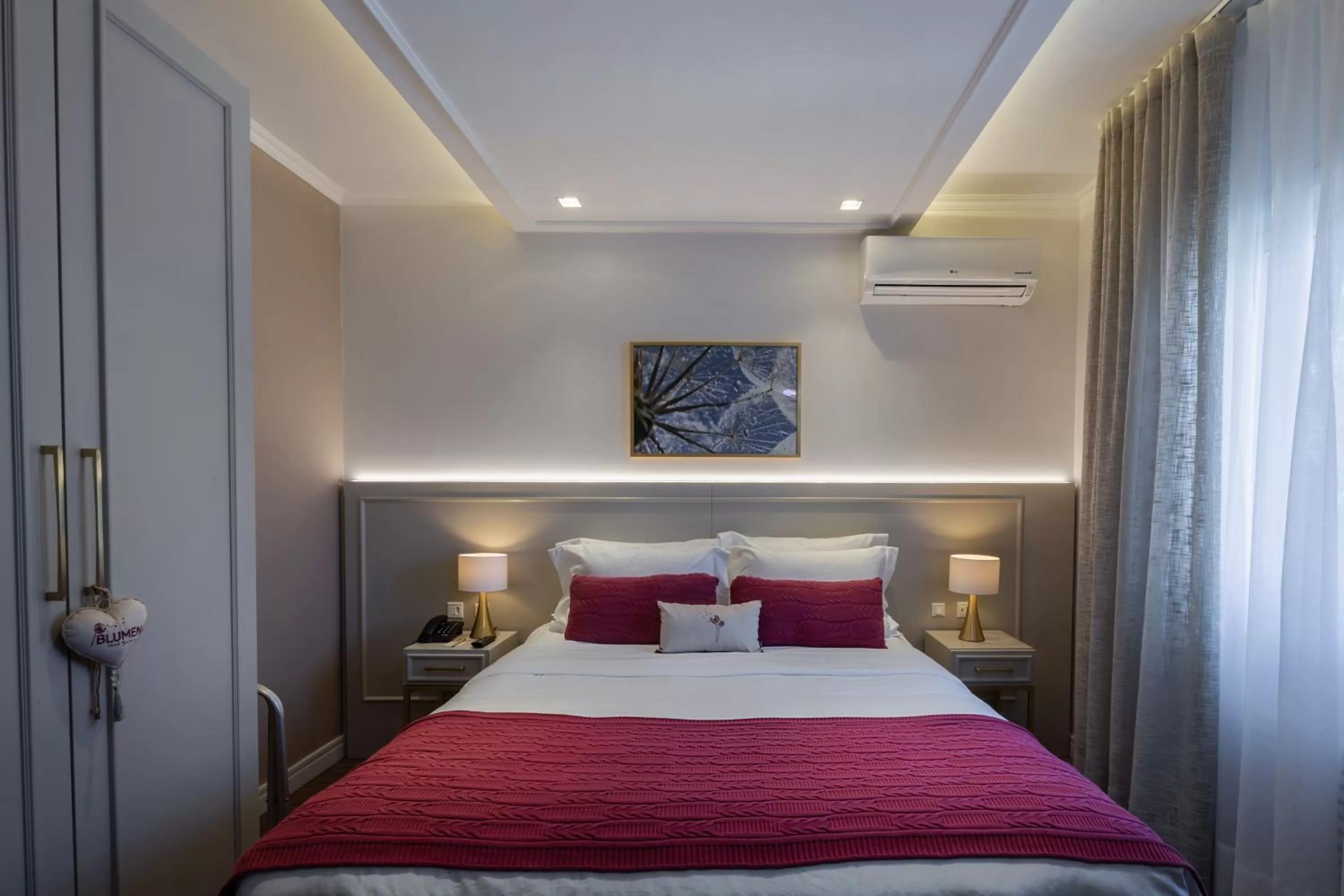 Bed in Blumen Hotel Boutique