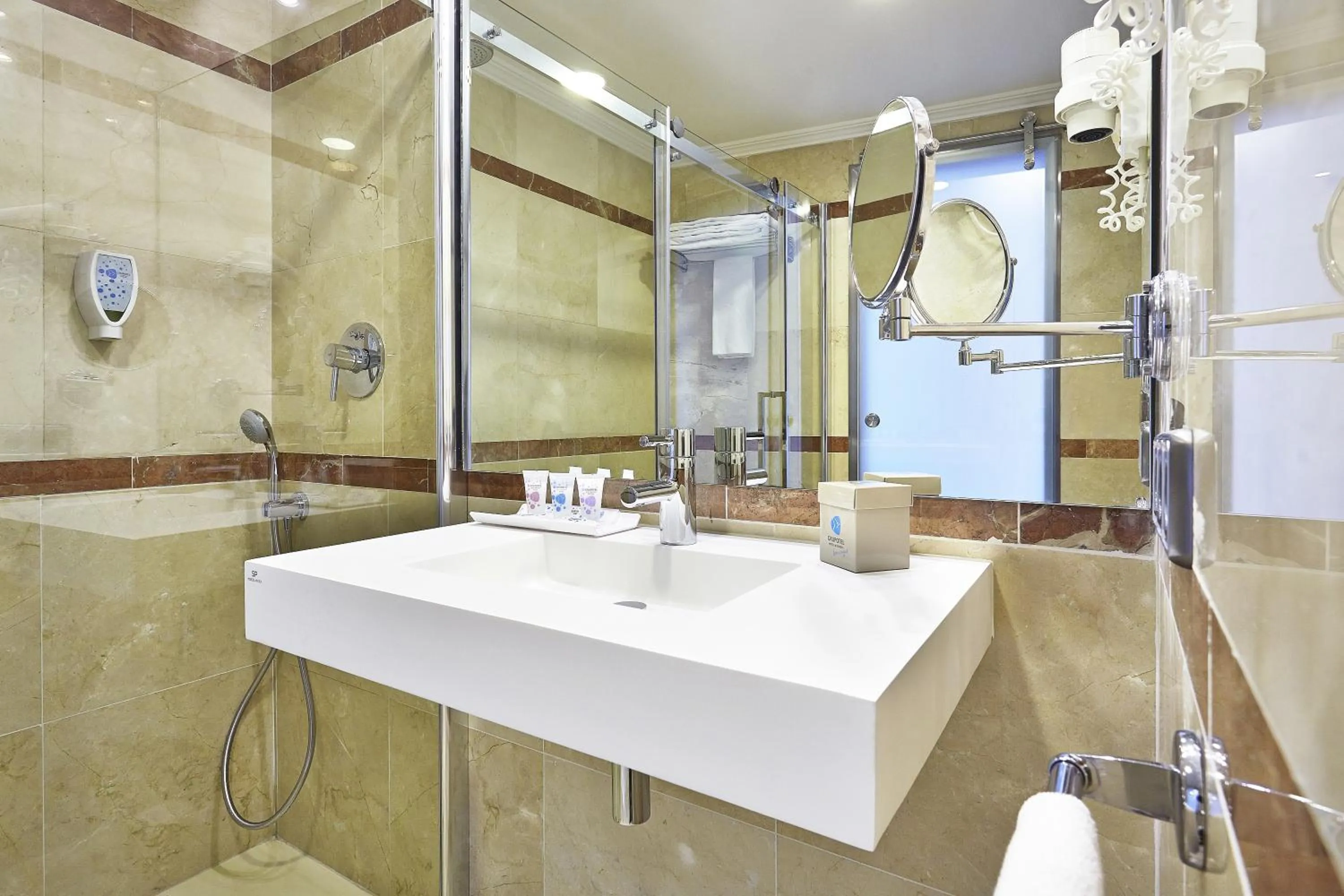 Junior Suite with Sea View (2 Adults) in Grupotel Acapulco Playa - Adults Only