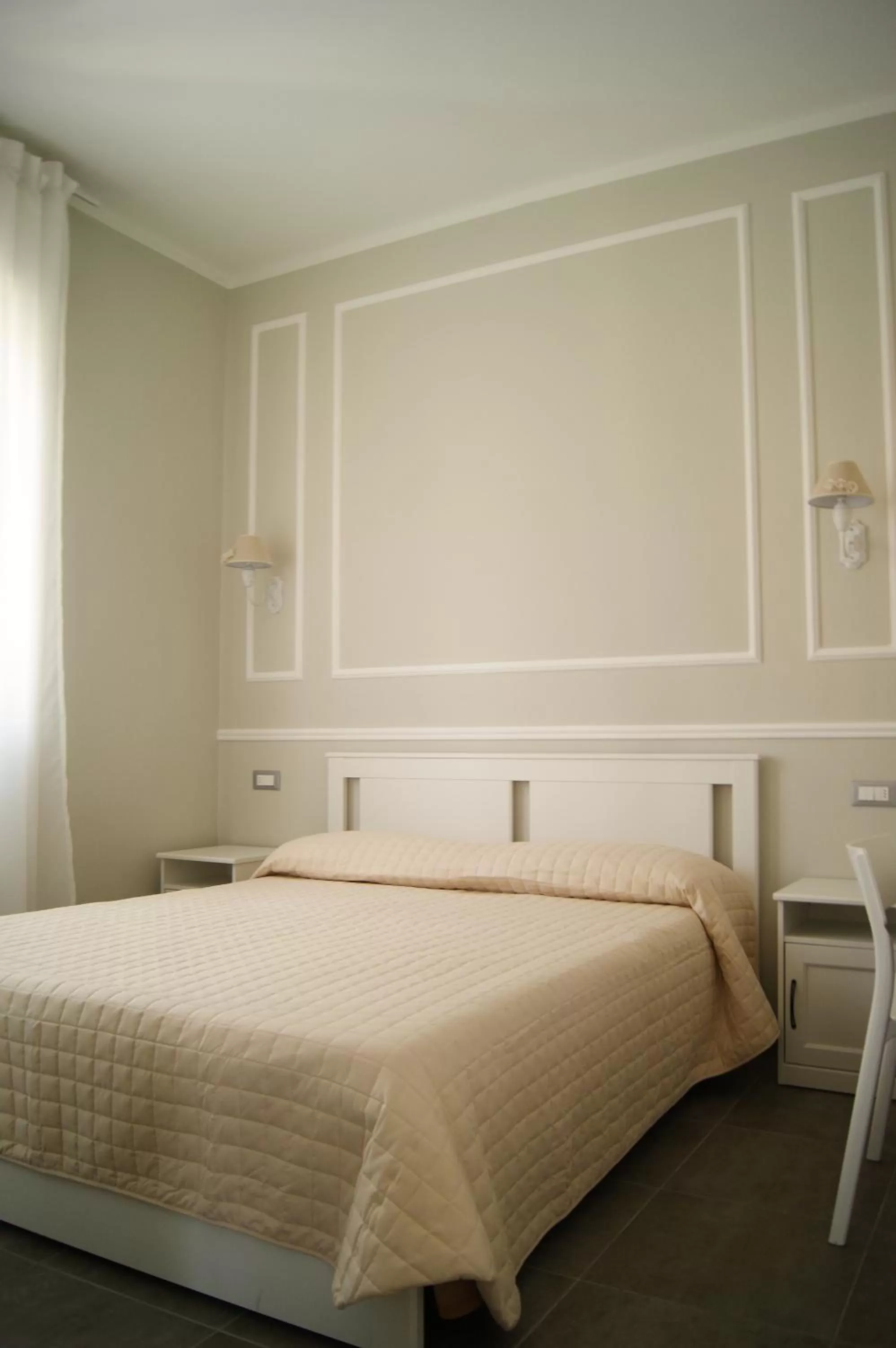 Bed in LA DAMA ROOM&BREAKFAST