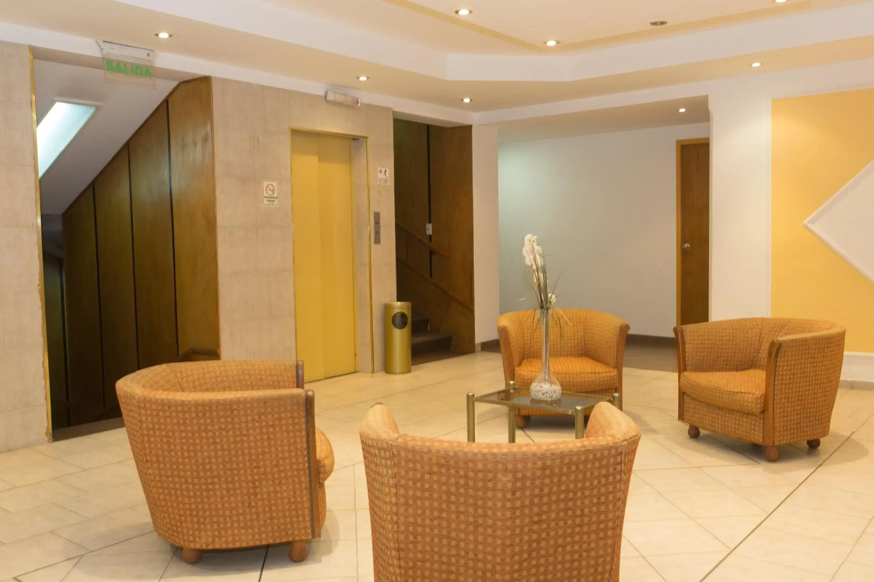 Lobby or reception, Lobby/Reception in San Remo City Hotel