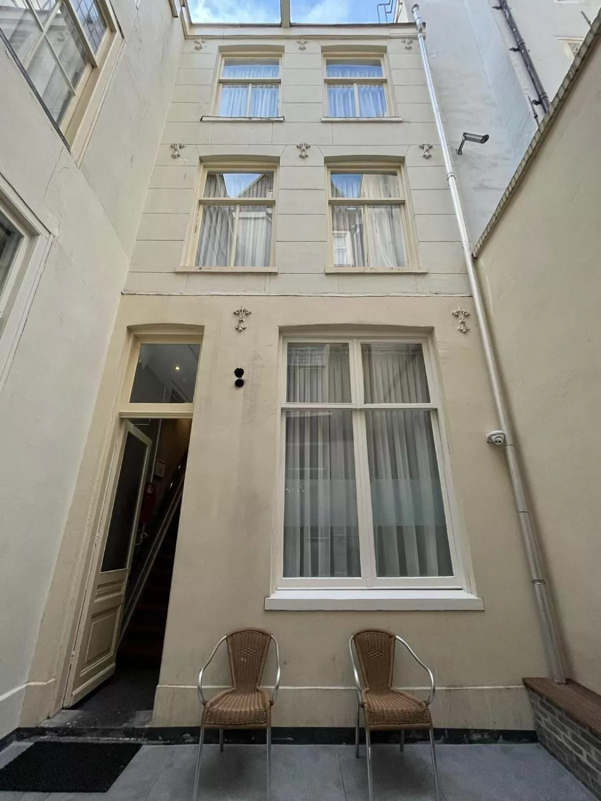 Facade Hotel Amsterdam