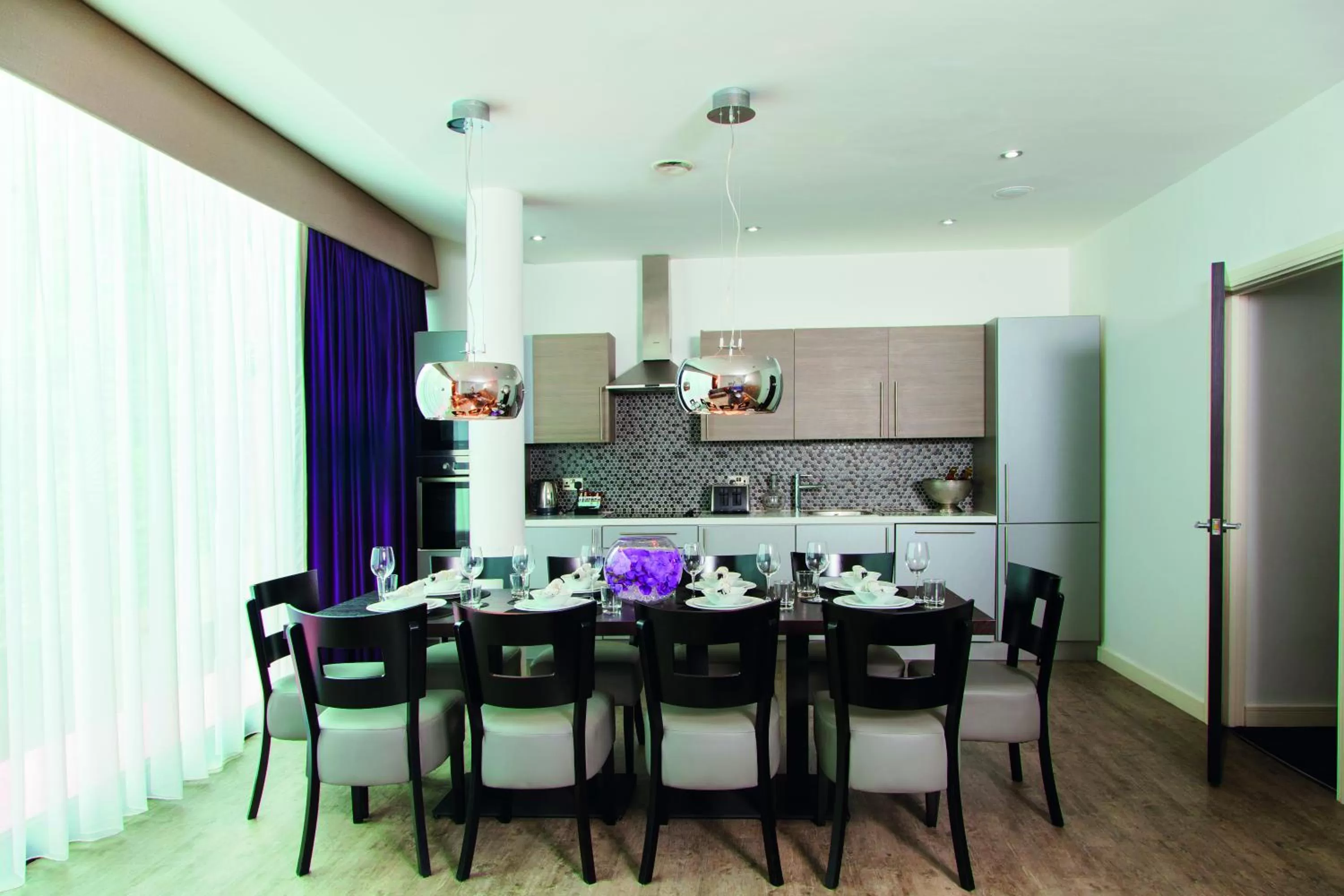 Dining Area in EPIC Apart Hotel - Seel Street