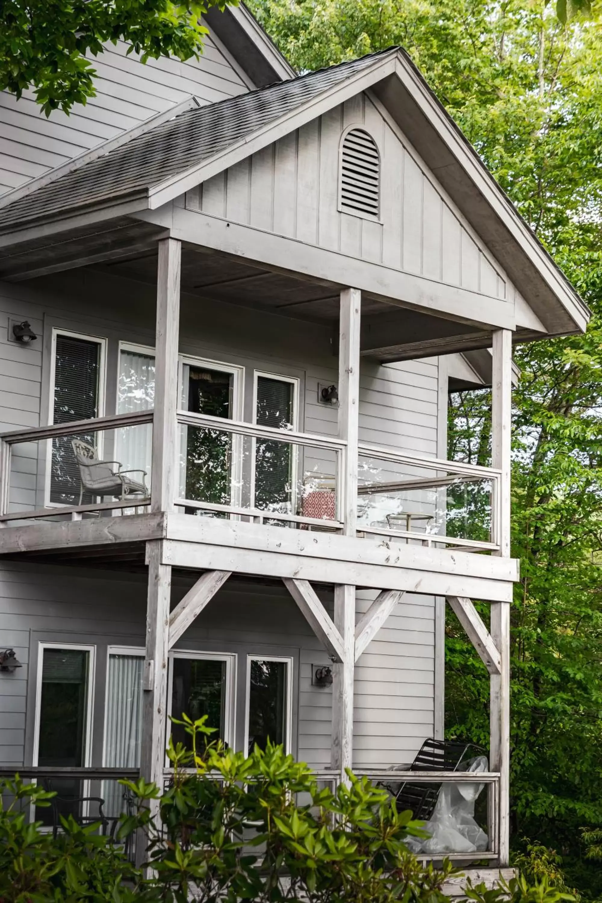 Balcony/Terrace, Property Building in Inn at Crestwood