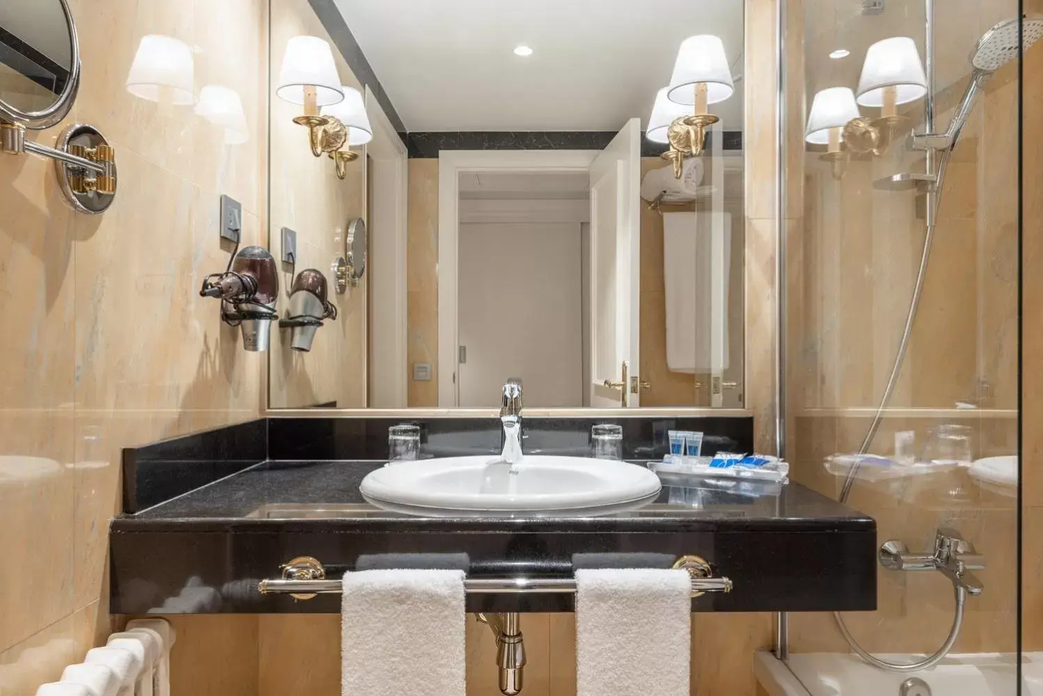 Bathroom in Eurostars Gran Hotel Lugo