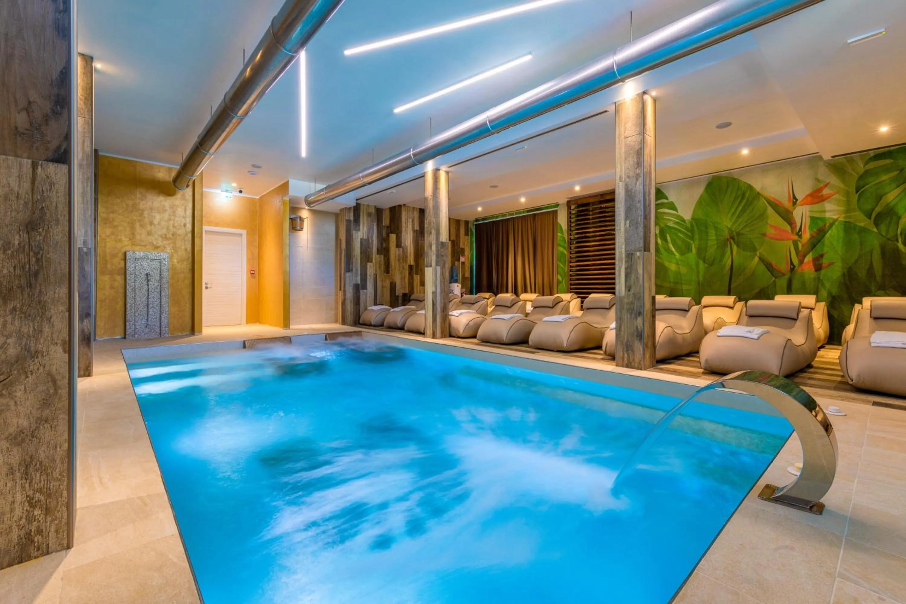 Spa and wellness centre/facilities in Marina Palace Hotel 4 stelle S