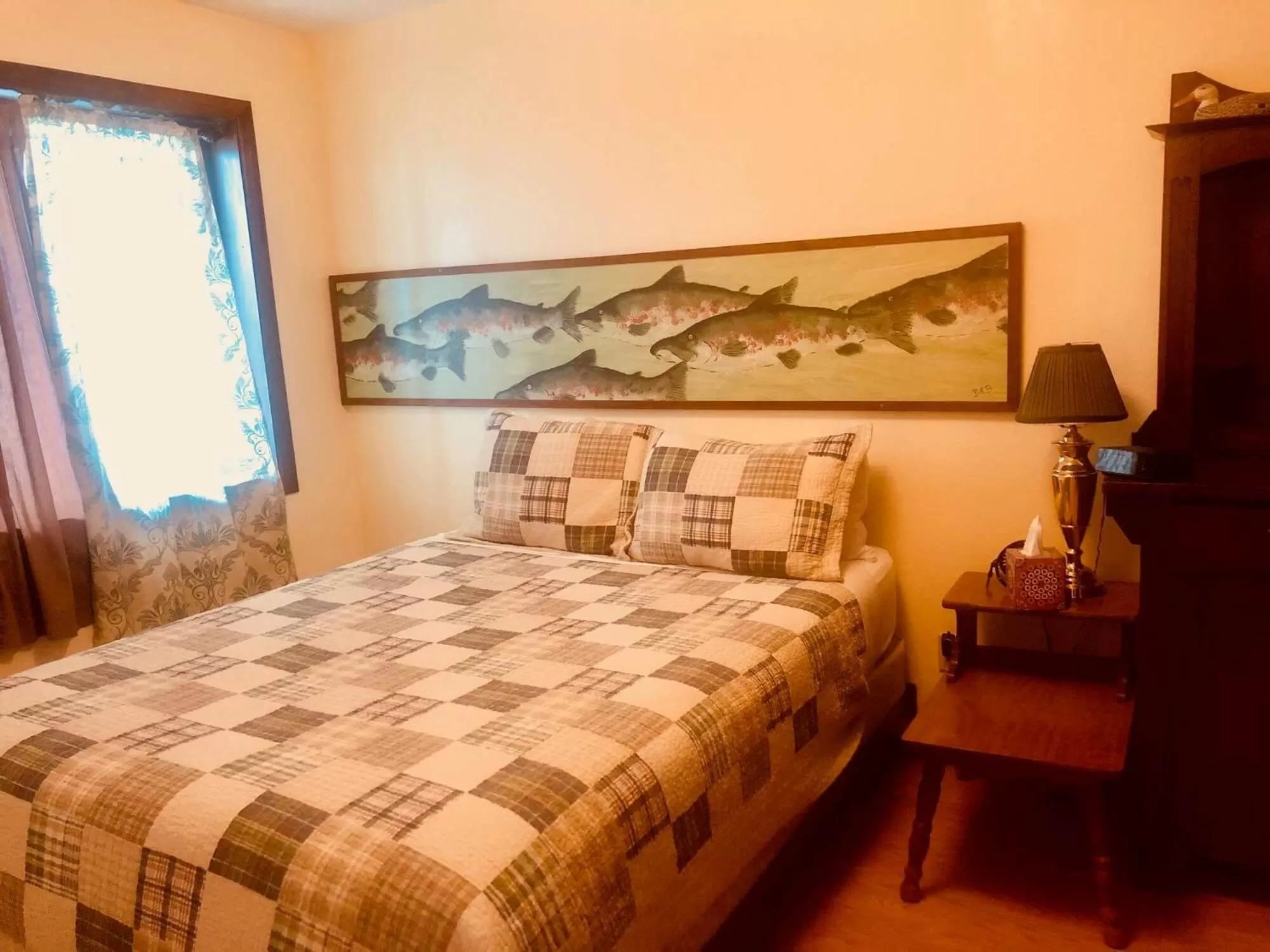 Bed in Driftwood Inn