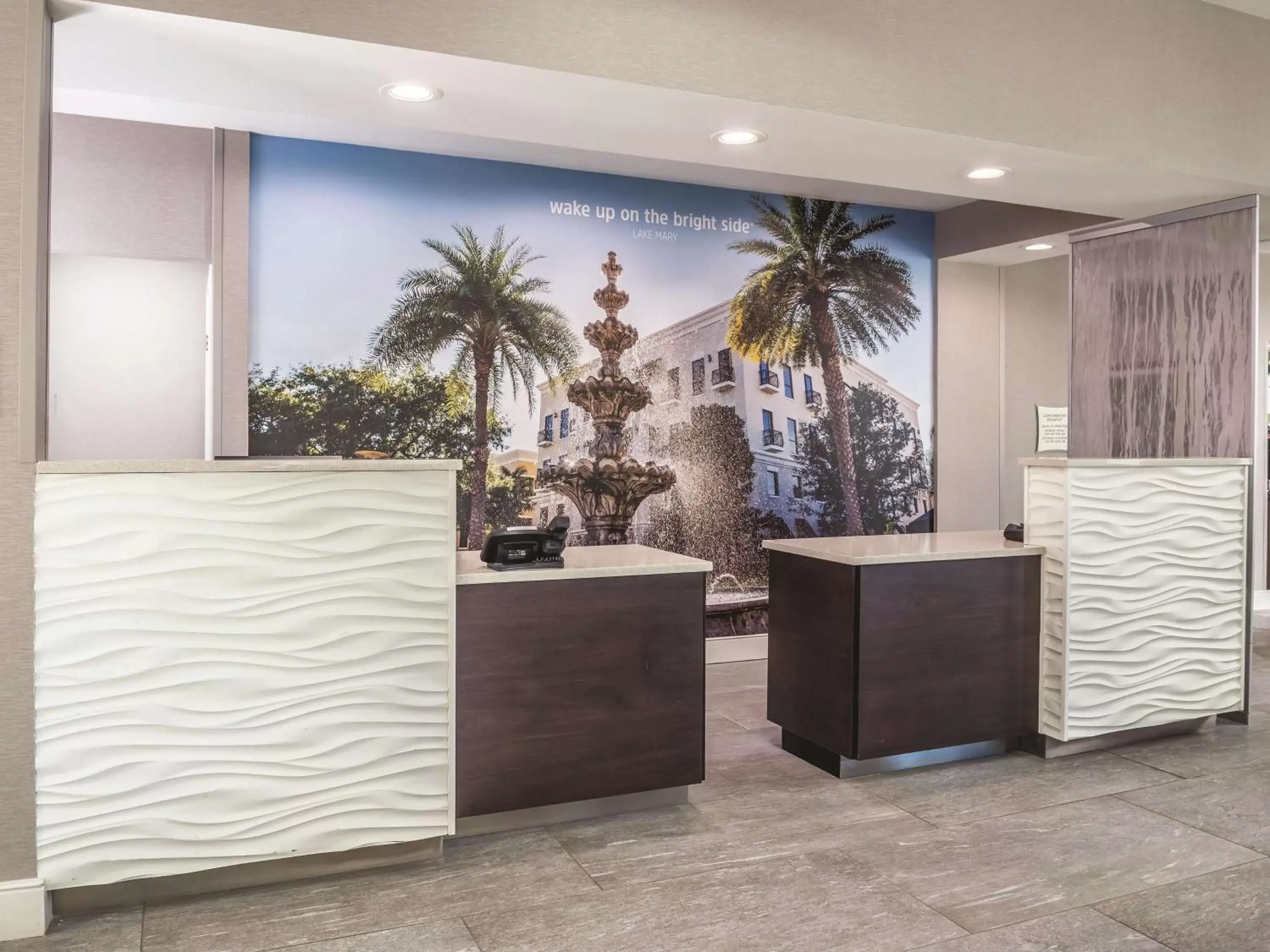 Lobby or reception, Lobby/Reception in La Quinta by Wyndham Orlando Lake Mary