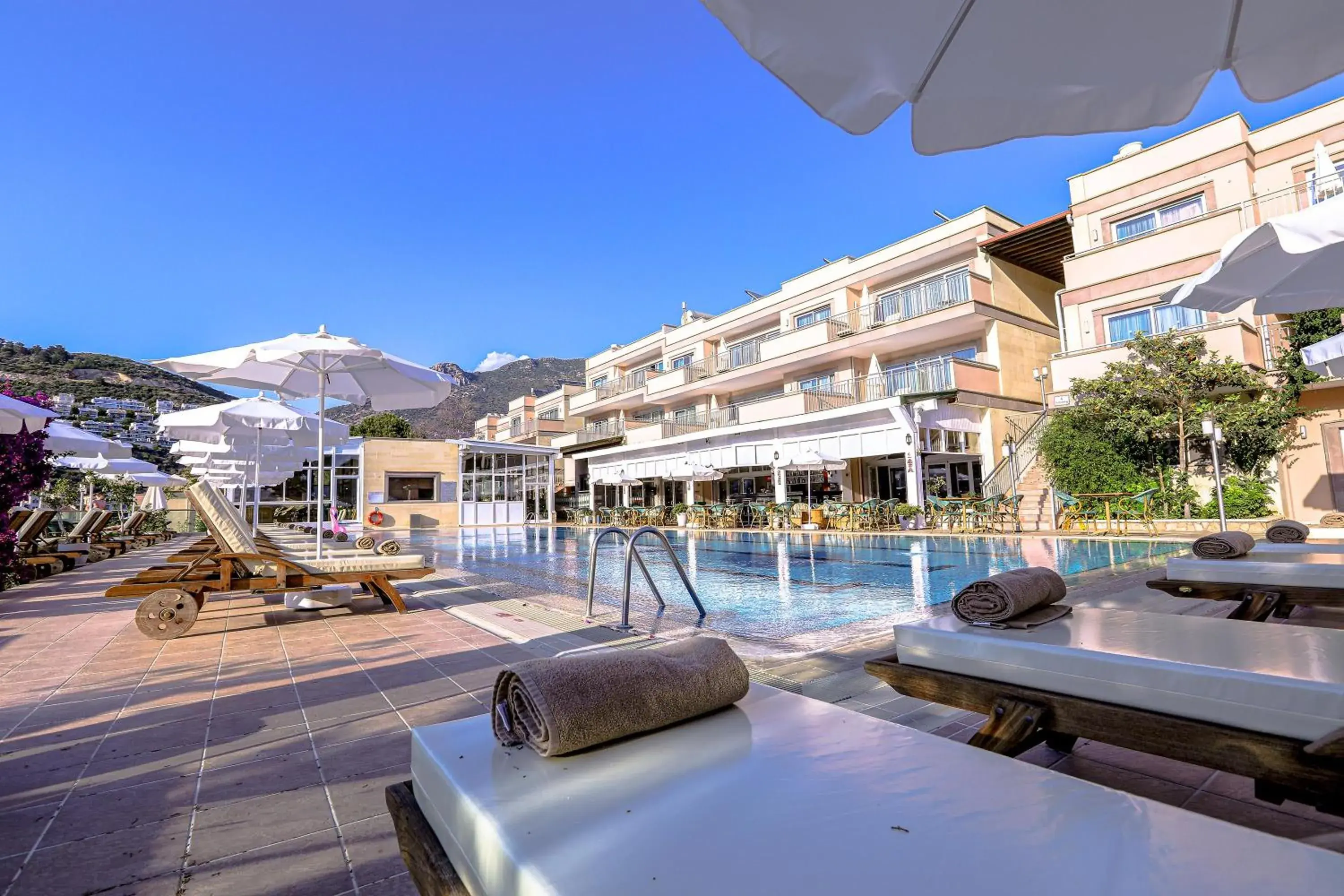 Swimming Pool in Happy Hotel