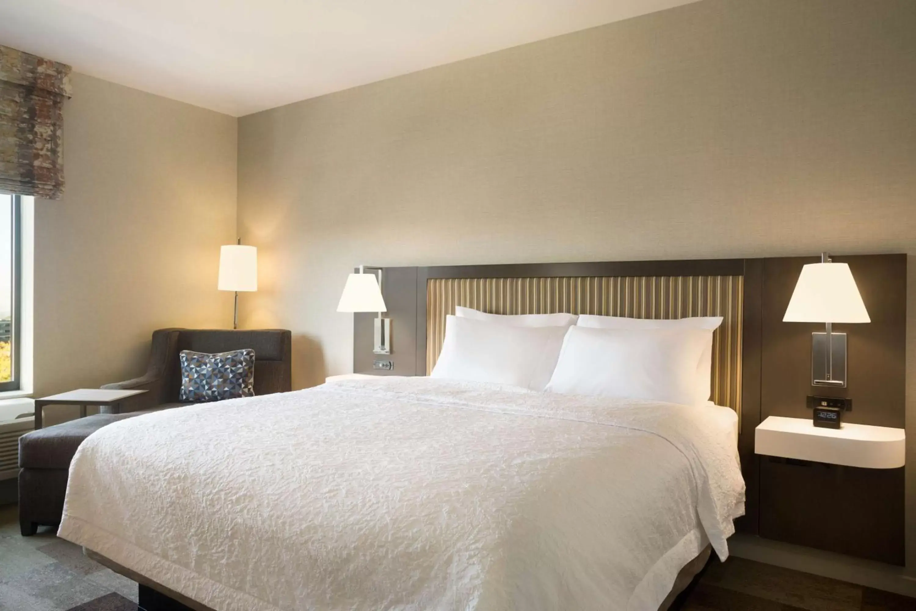 Bed in Hampton Inn Salt Lake City Cottonwood