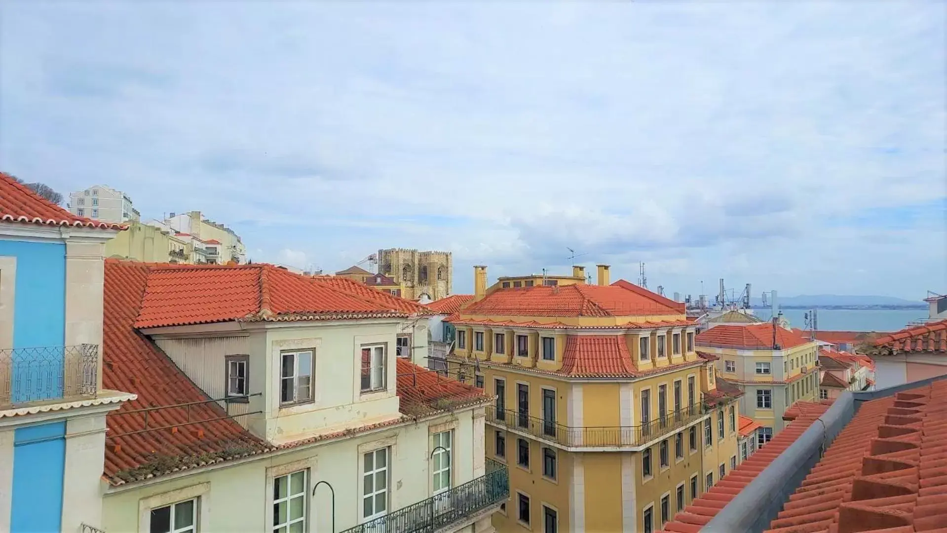 City view in Casual Belle Epoque Lisboa