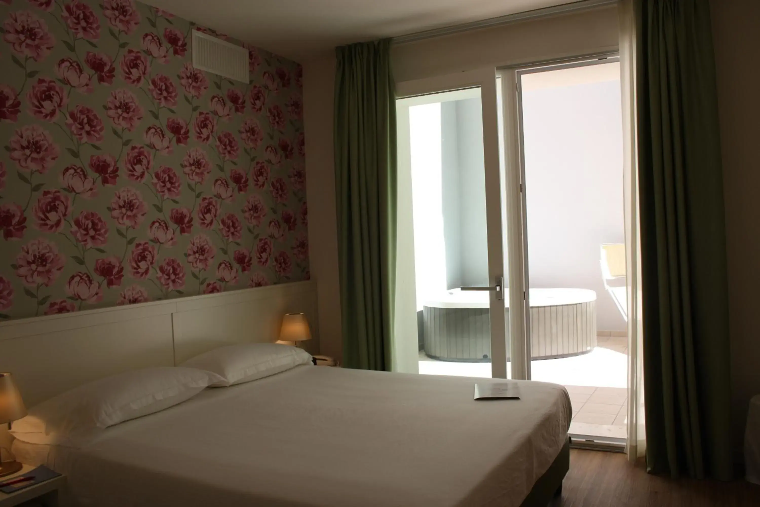 Bed in Rimini Suite Hotel