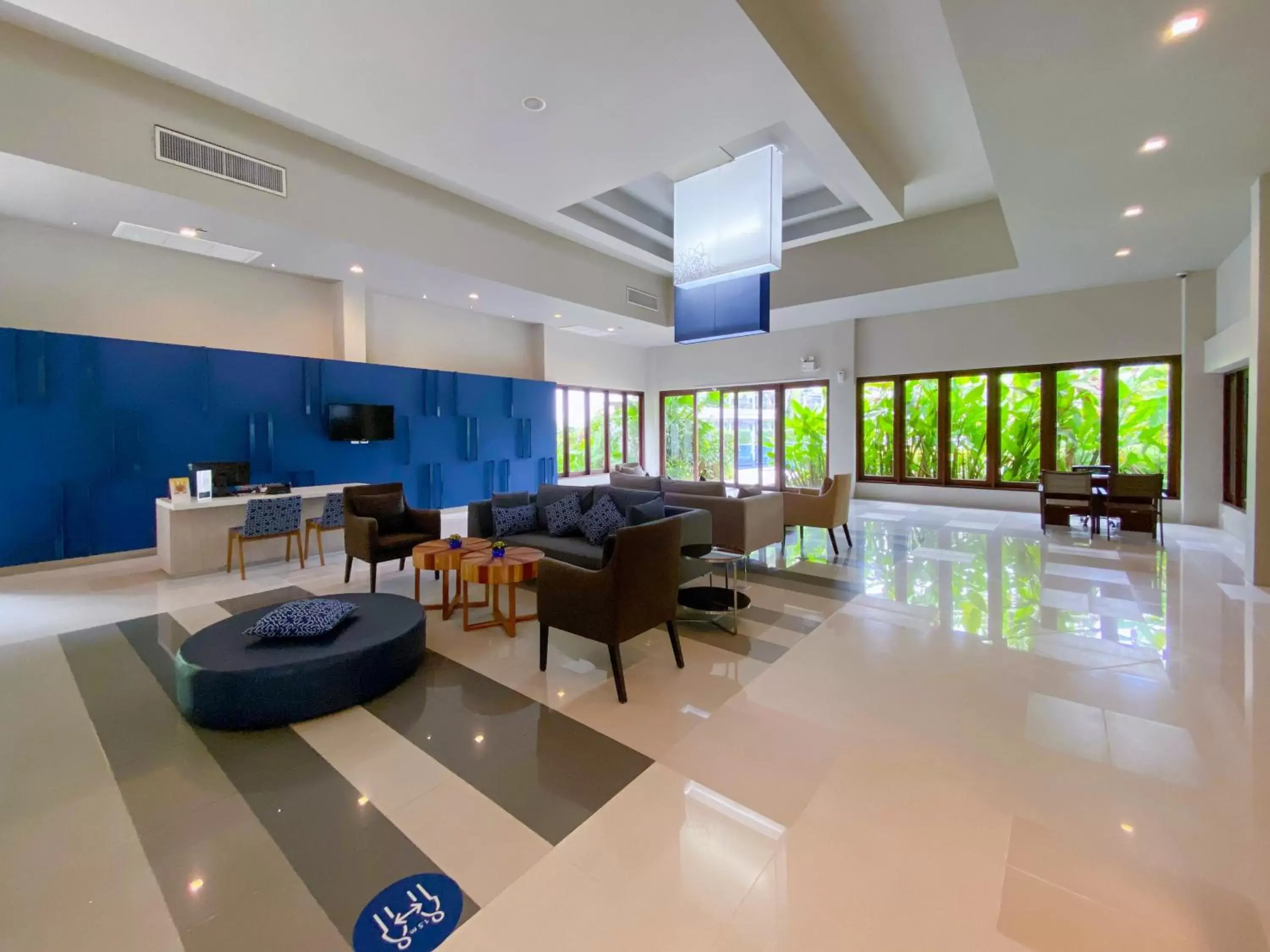 Lobby or reception in TUI BLUE Khao Lak Resort - SHA Plus Lobby or reception in TUI BLUE Khao Lak Resort - SHA Plus