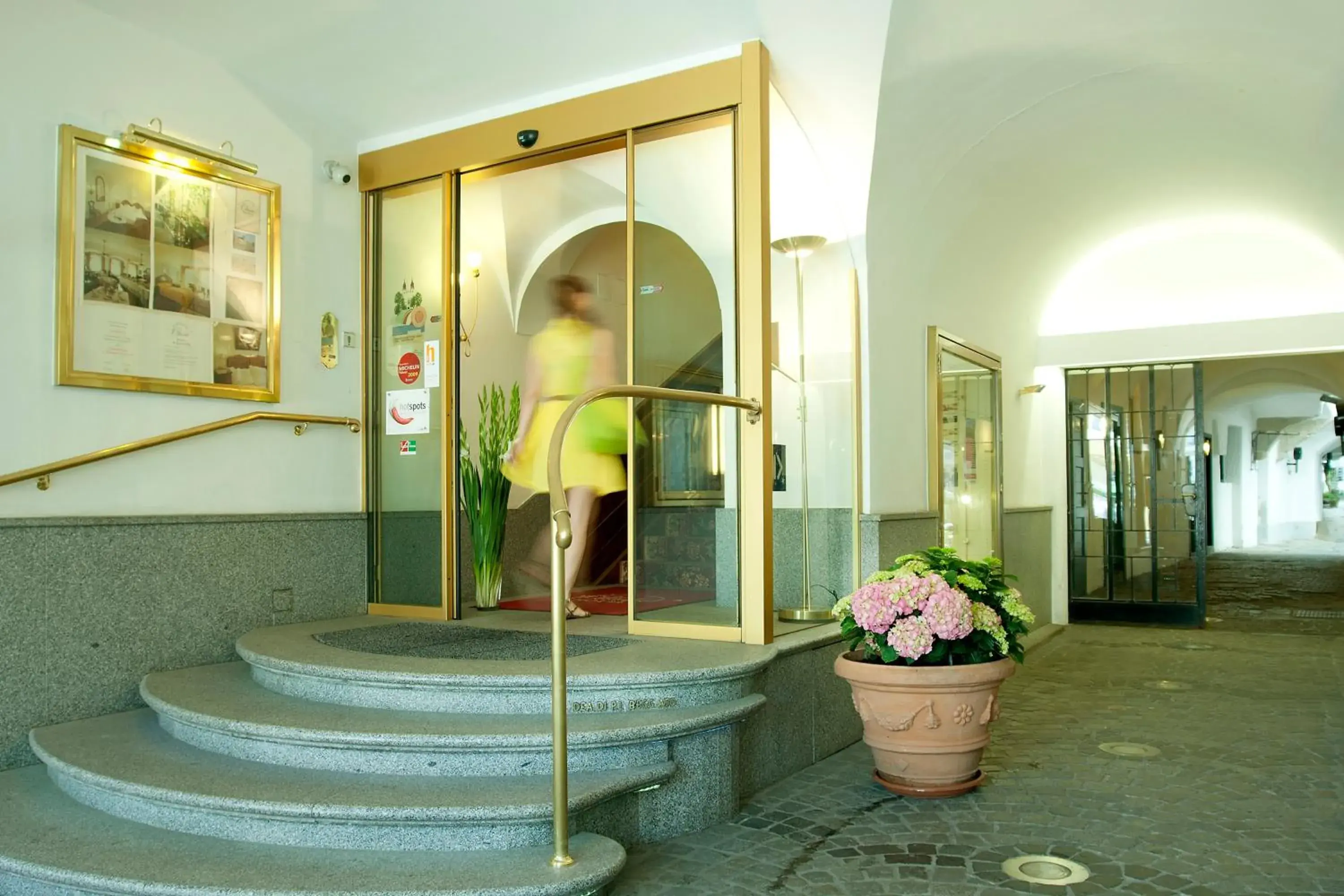 Facade/entrance in Austria Classic Hotel Wolfinger - Hauptplatz