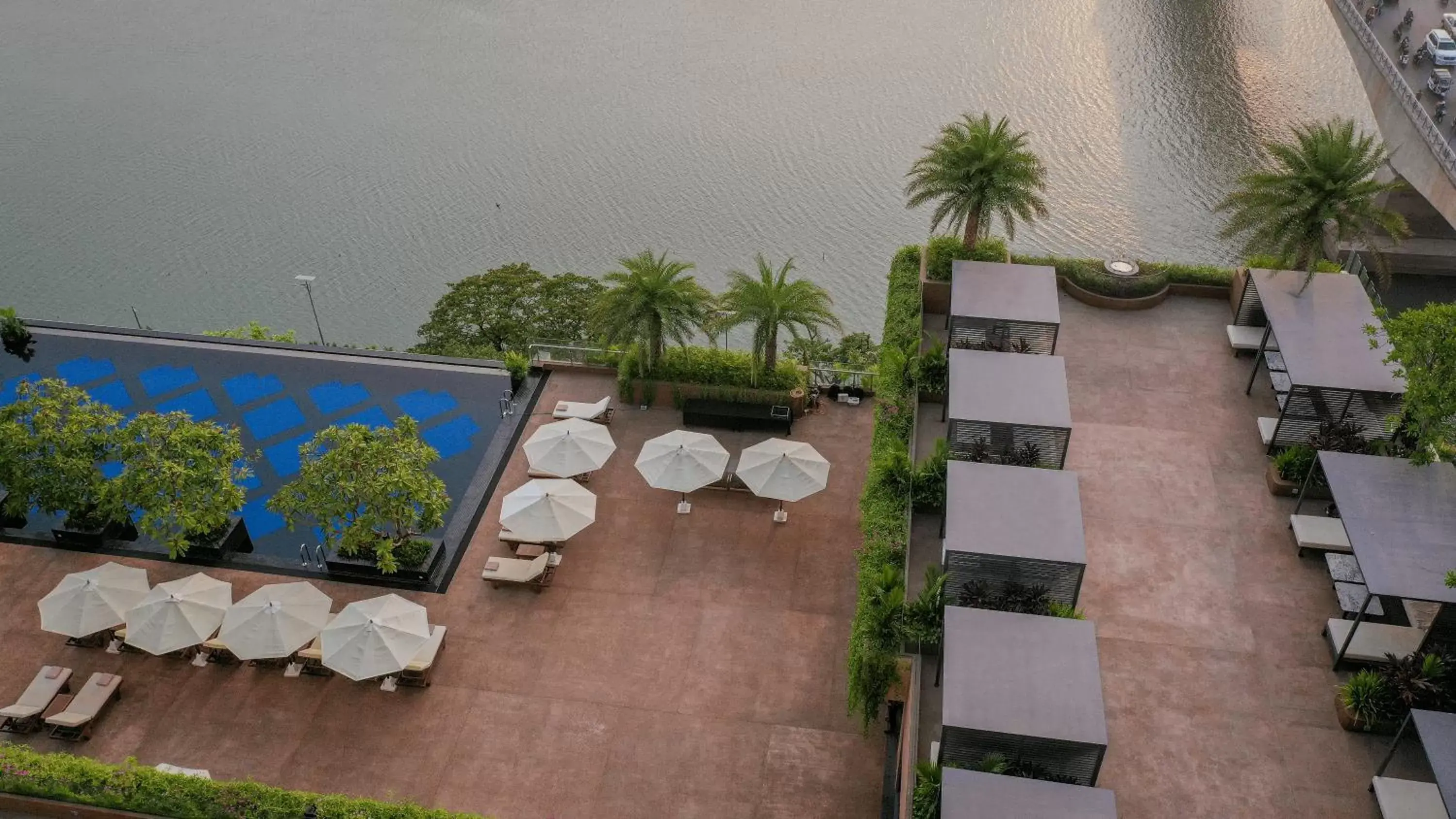 Swimming pool in SUN & MOON, Riverside Hotel Swimming pool in SUN & MOON, Riverside Hotel