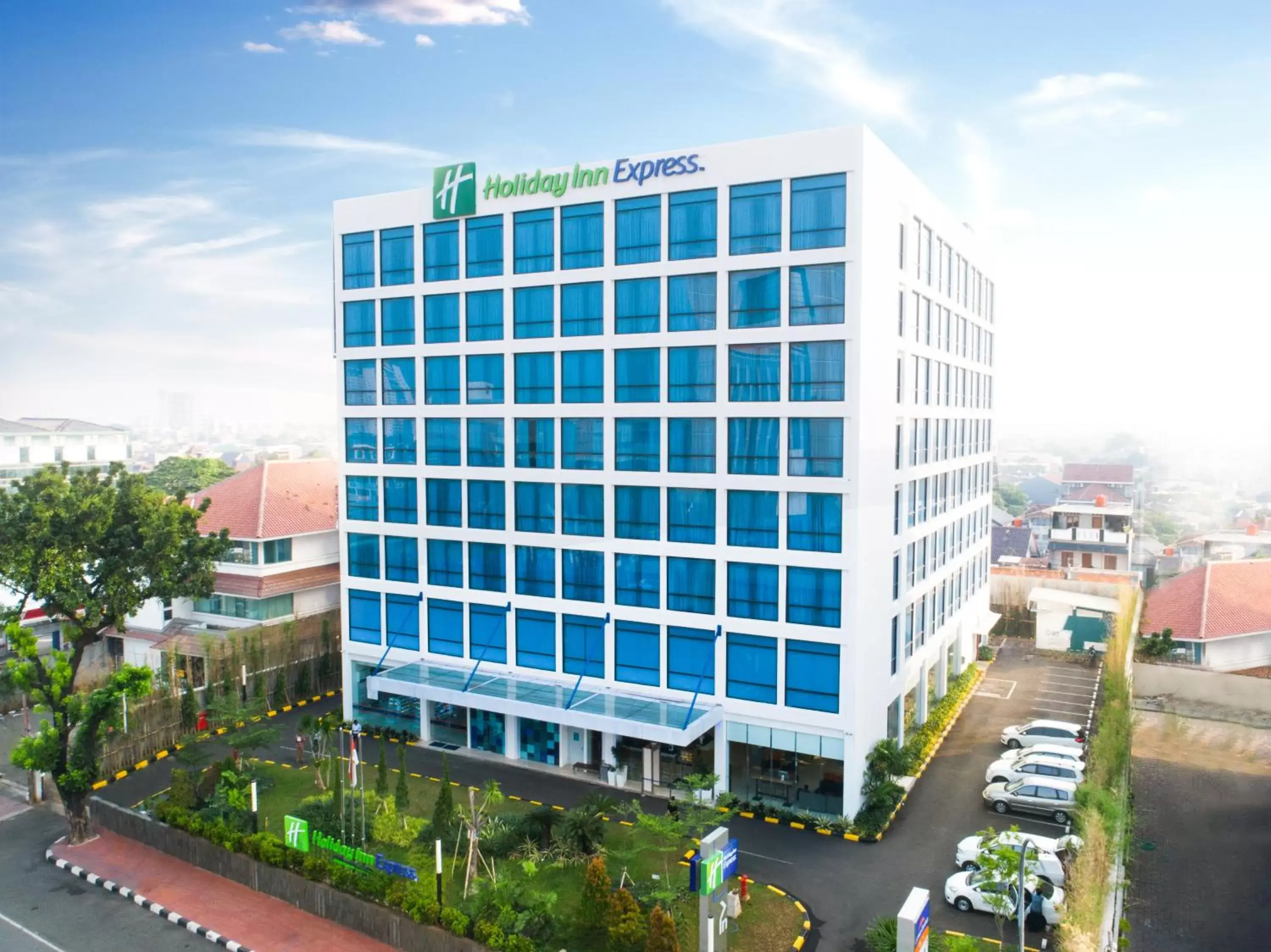 Facade/entrance, Property Building in Holiday Inn Express Jakarta Matraman, an IHG Hotel