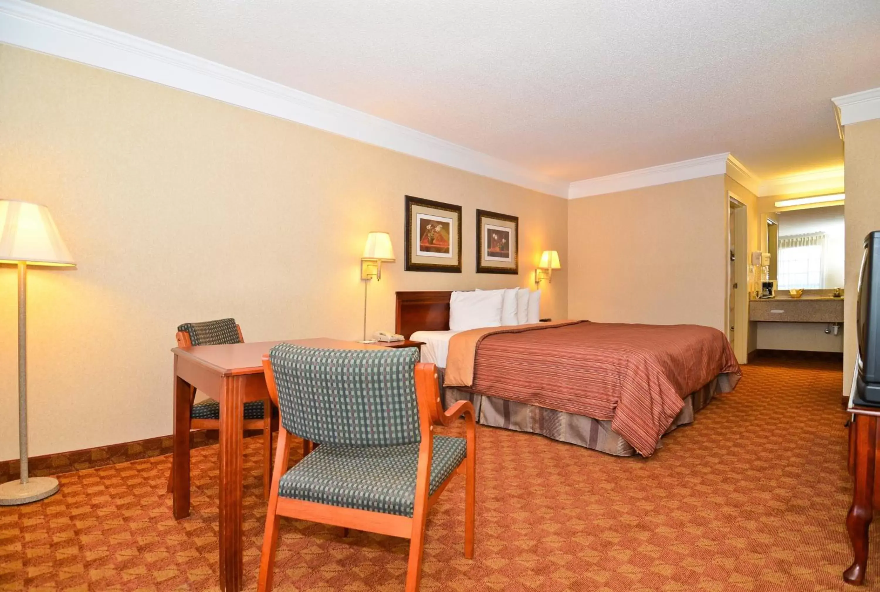 Photo of the whole room in Peach State Inn & Suites