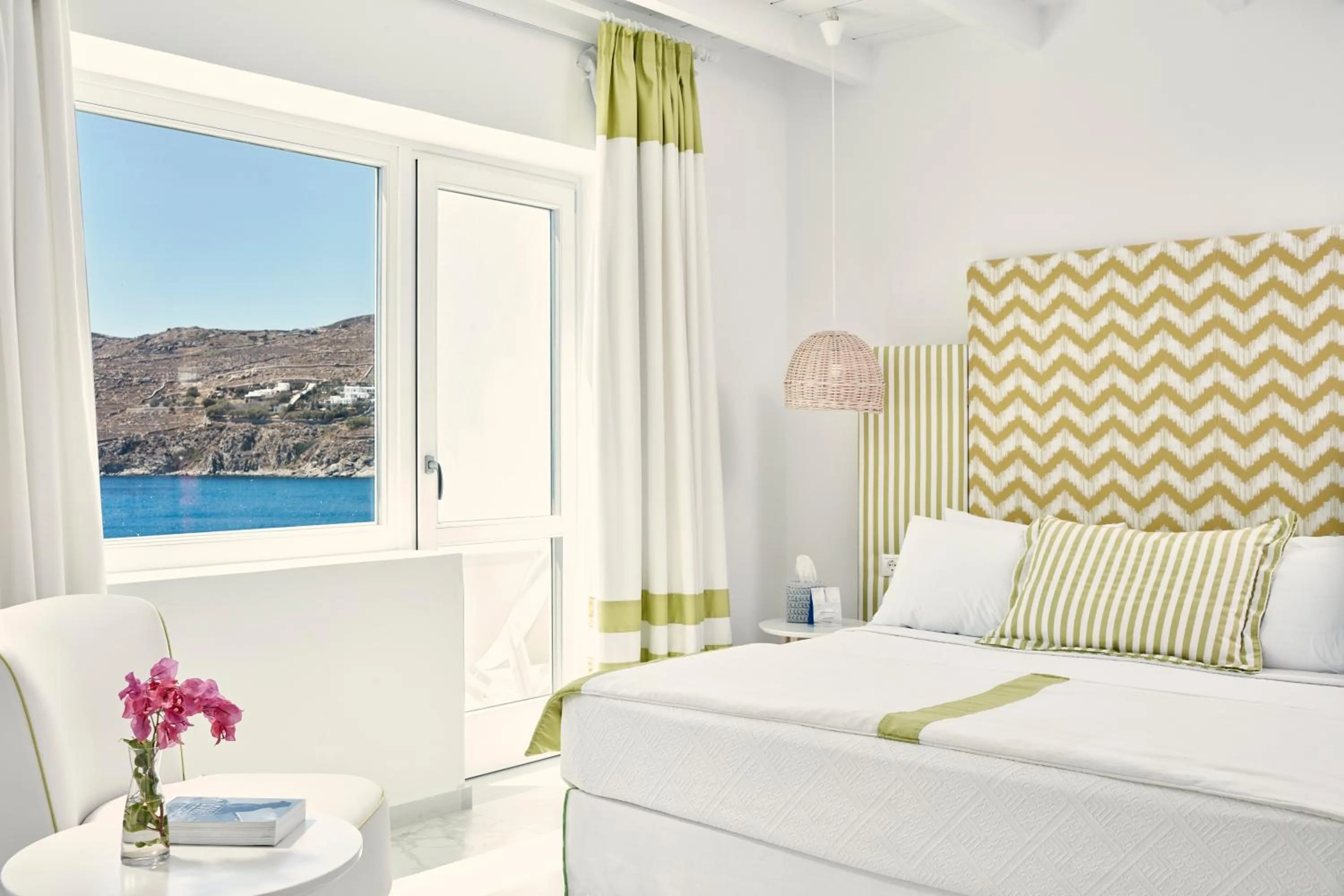 Bed in Archipelagos Hotel - Small Luxury Hotels of the World