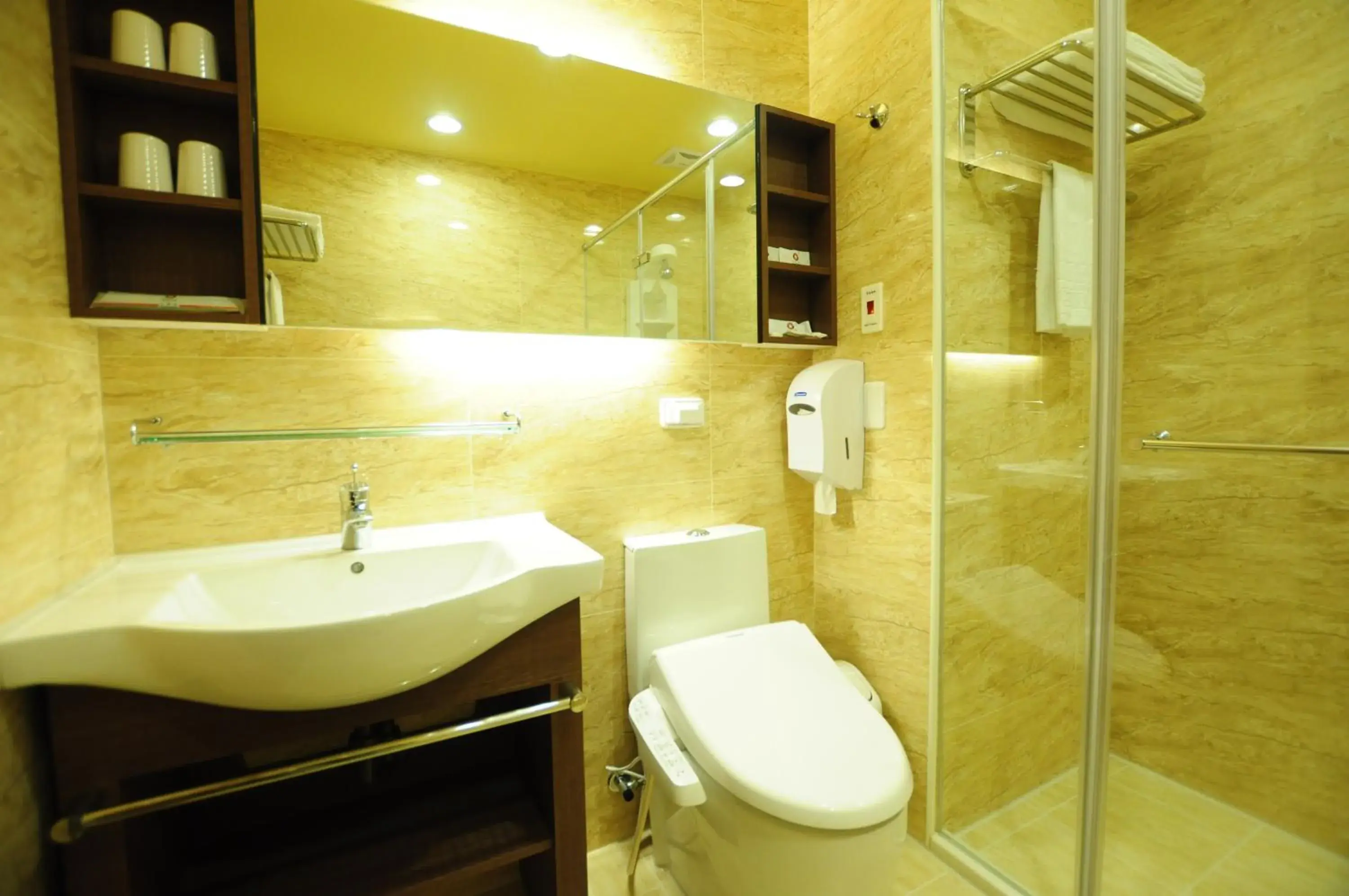 Bathroom in Kindness Hotel Hualien