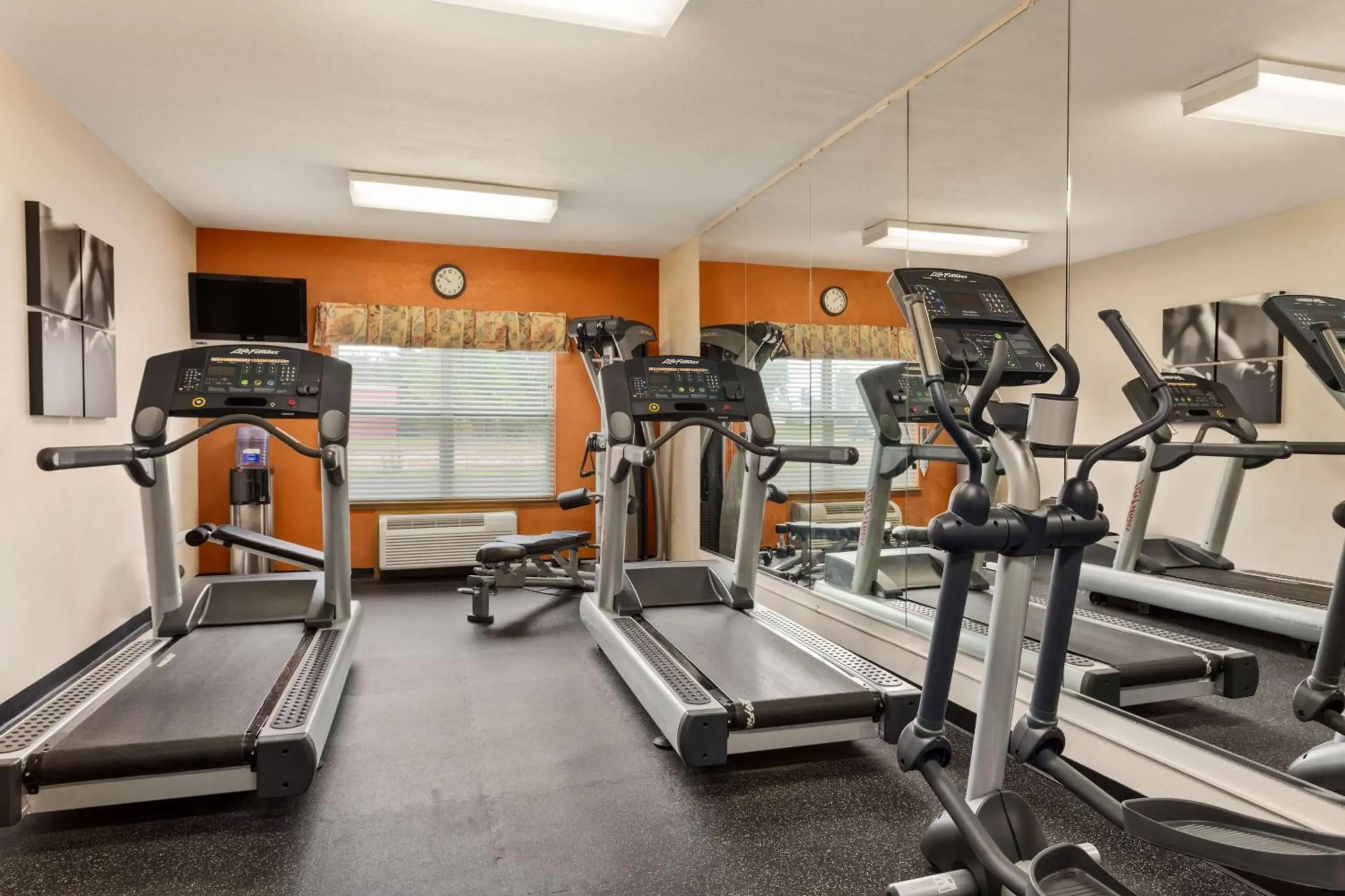 Activities, Fitness Center/Facilities in Country Inn & Suites by Radisson, Biloxi-Ocean Springs, MS