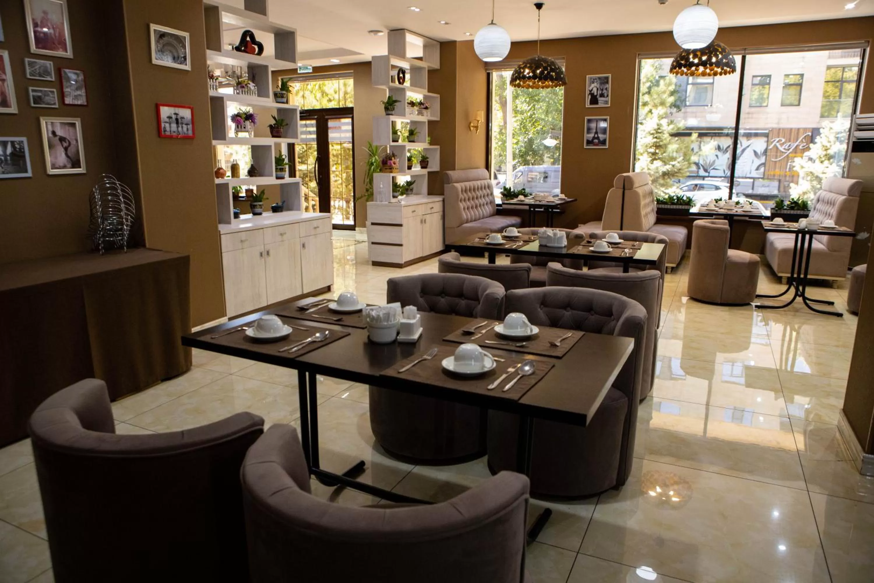 Restaurant/Places to Eat in Hotel FN Shymkent