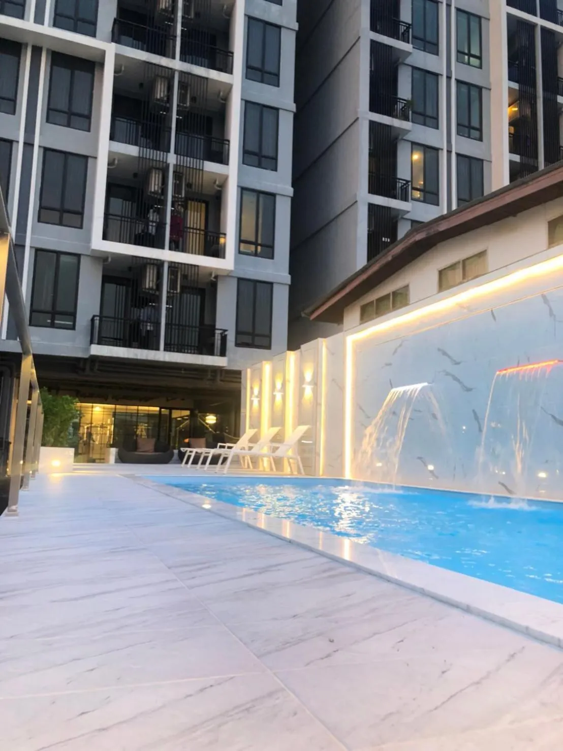 Property building in Marigold Sukhumvit - Free Shuttle to BTS Bearing Station