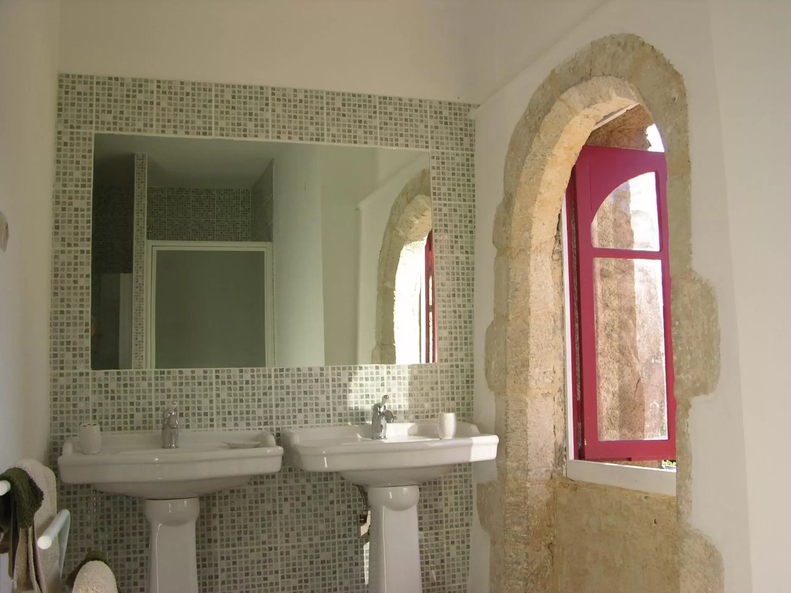 Bathroom in Le Vieux Chateau