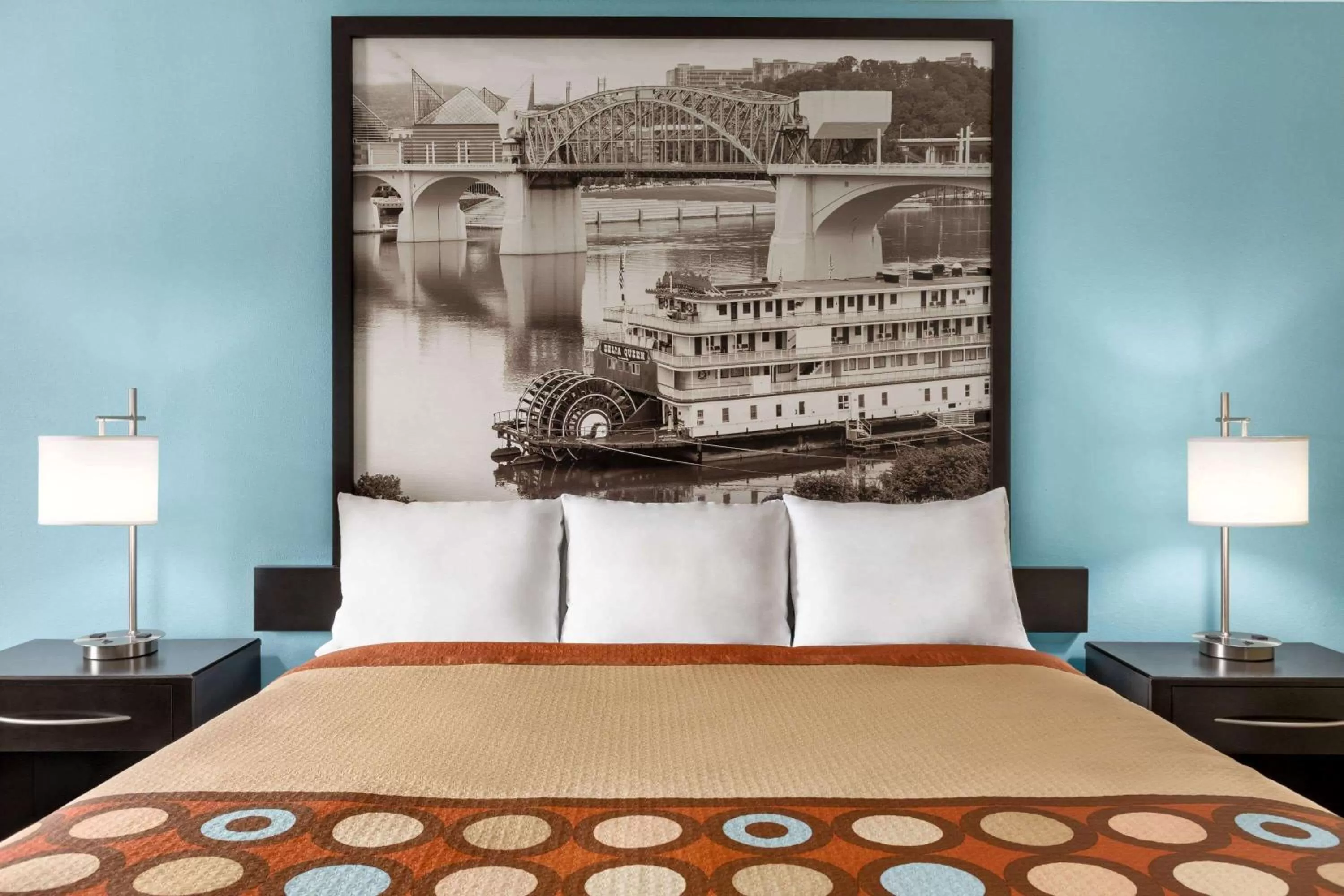 Photo of the whole room, Bed in Super 8 by Wyndham Whites Creek/ Nashville NW Area