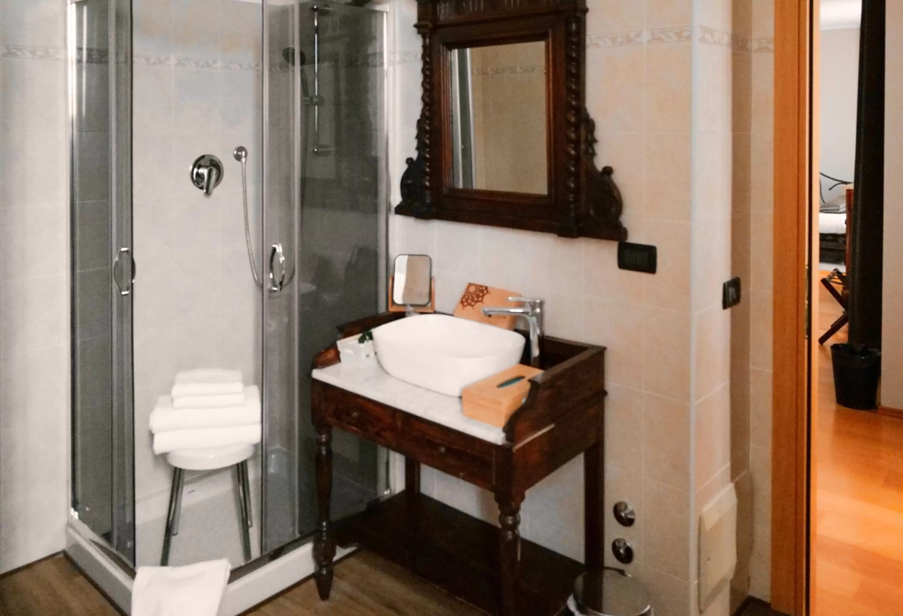 Bathroom, Bed in Convento Boutique Hotel