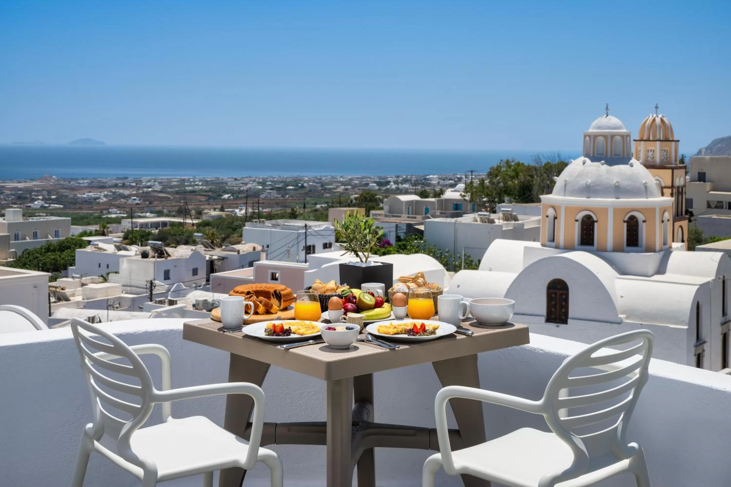 Breakfast in Hill Suites