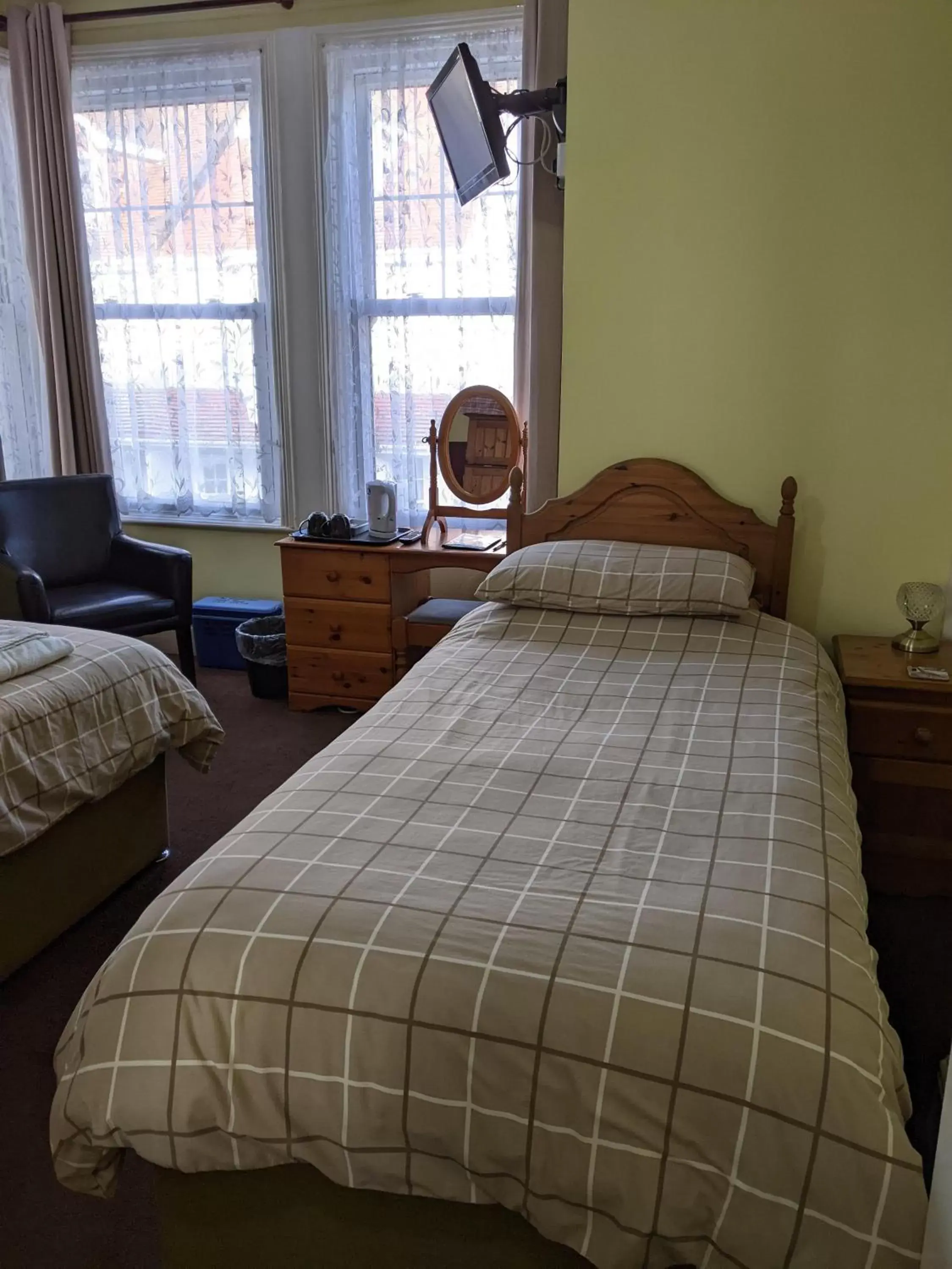 Bed in Kingswinford Guest House