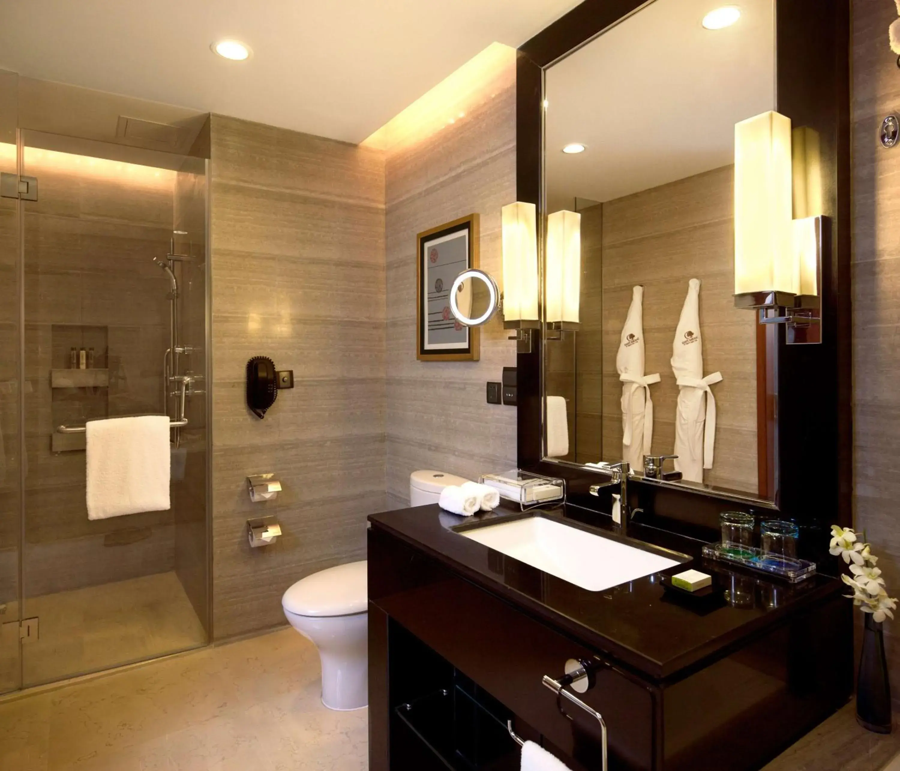 Bathroom in DoubleTree By Hilton Shenyang Hotel