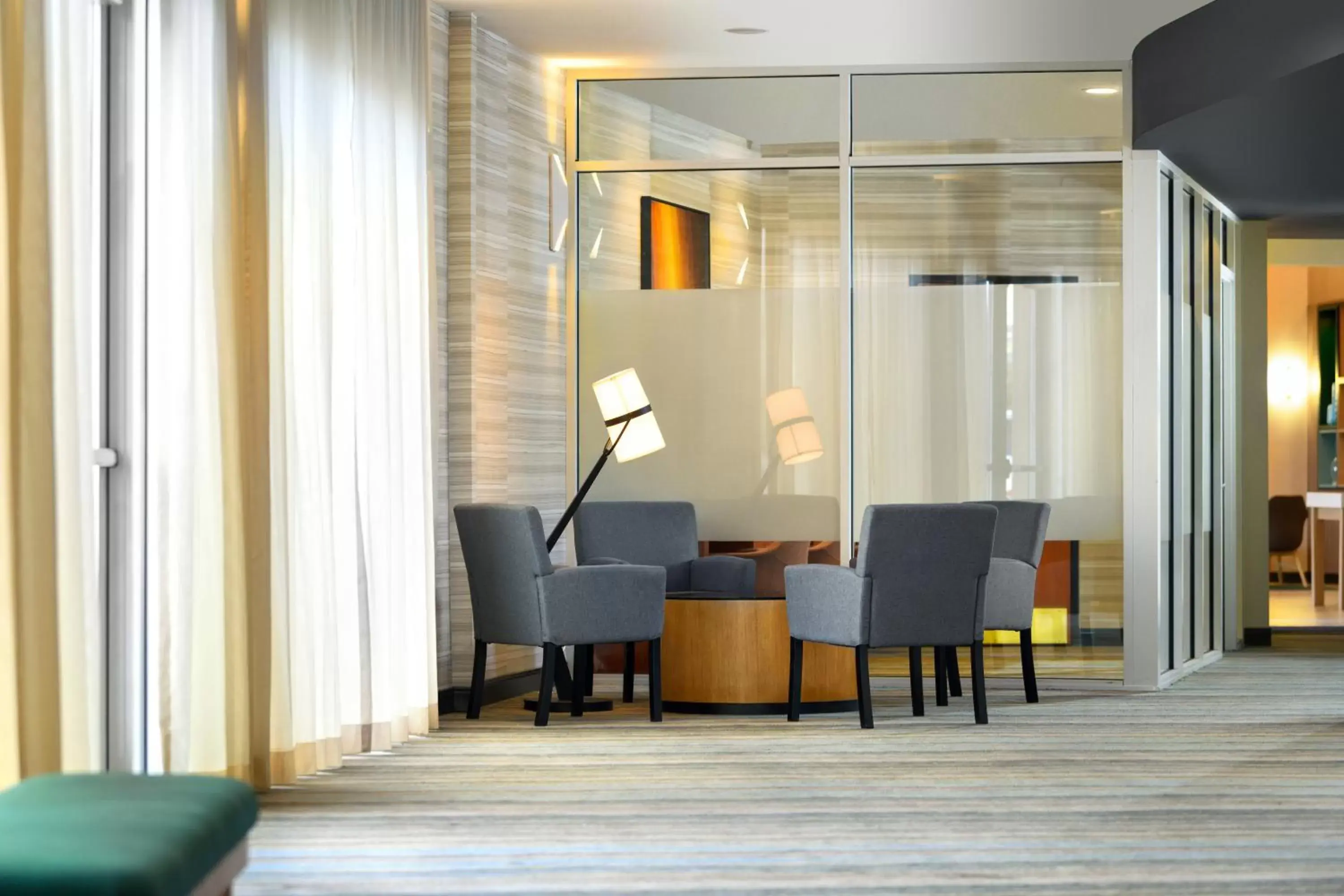 Meeting/conference room, Seating Area in Holiday Inn Oakland Airport, an IHG Hotel