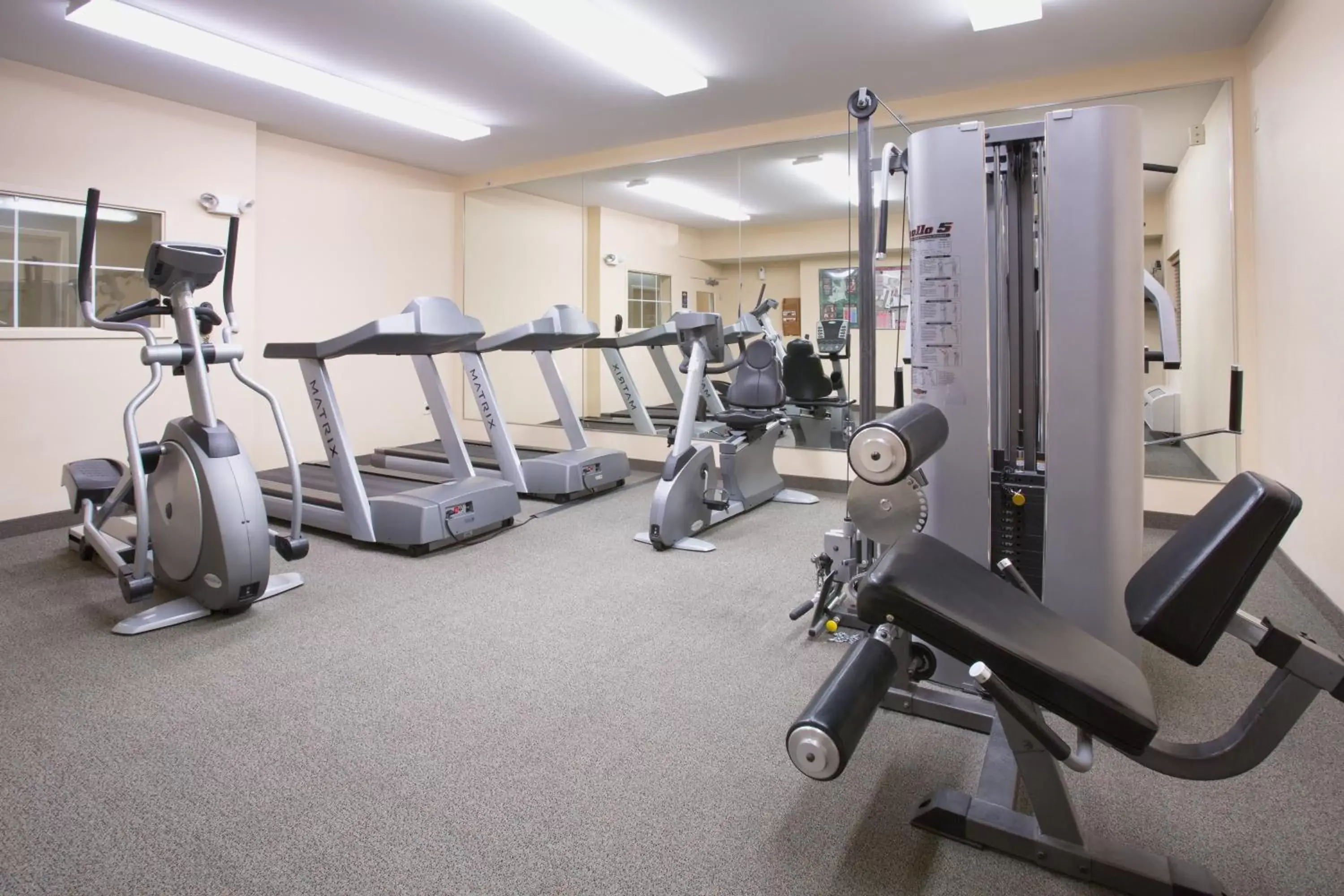 Fitness centre/facilities, Fitness Center/Facilities in Candlewood Suites - Peoria at Grand Prairie, an IHG Hotel