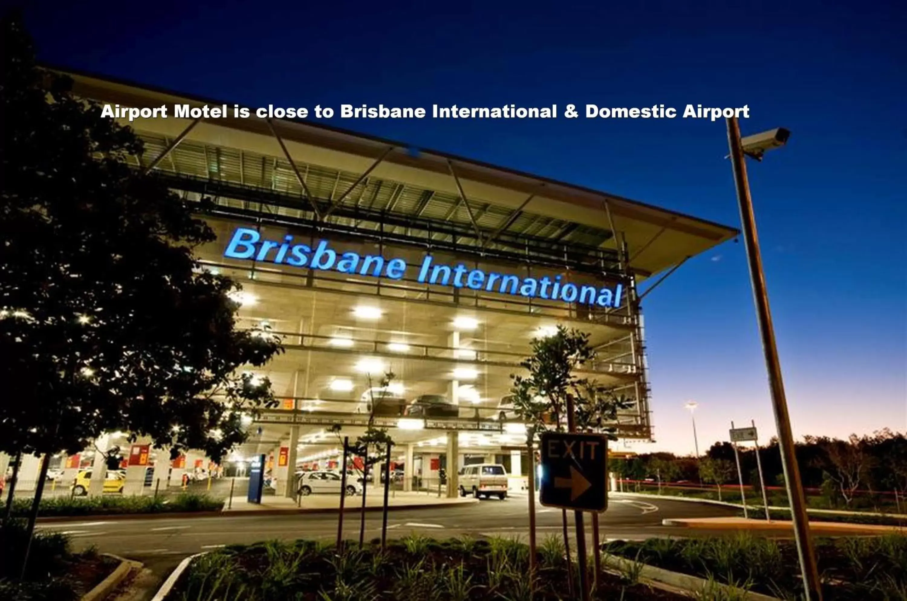 Nearby landmark, Facade/Entrance in Airport Motel Brisbane