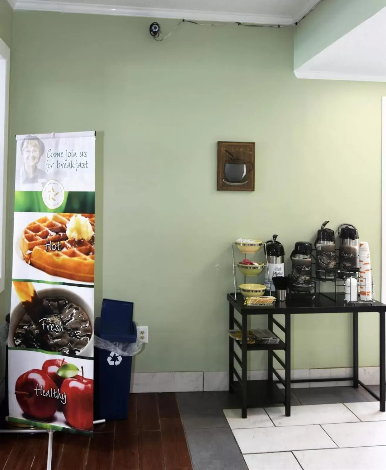 Breakfast in Rodeway Inn Harbison Area Breakfast in Rodeway Inn Harbison Area