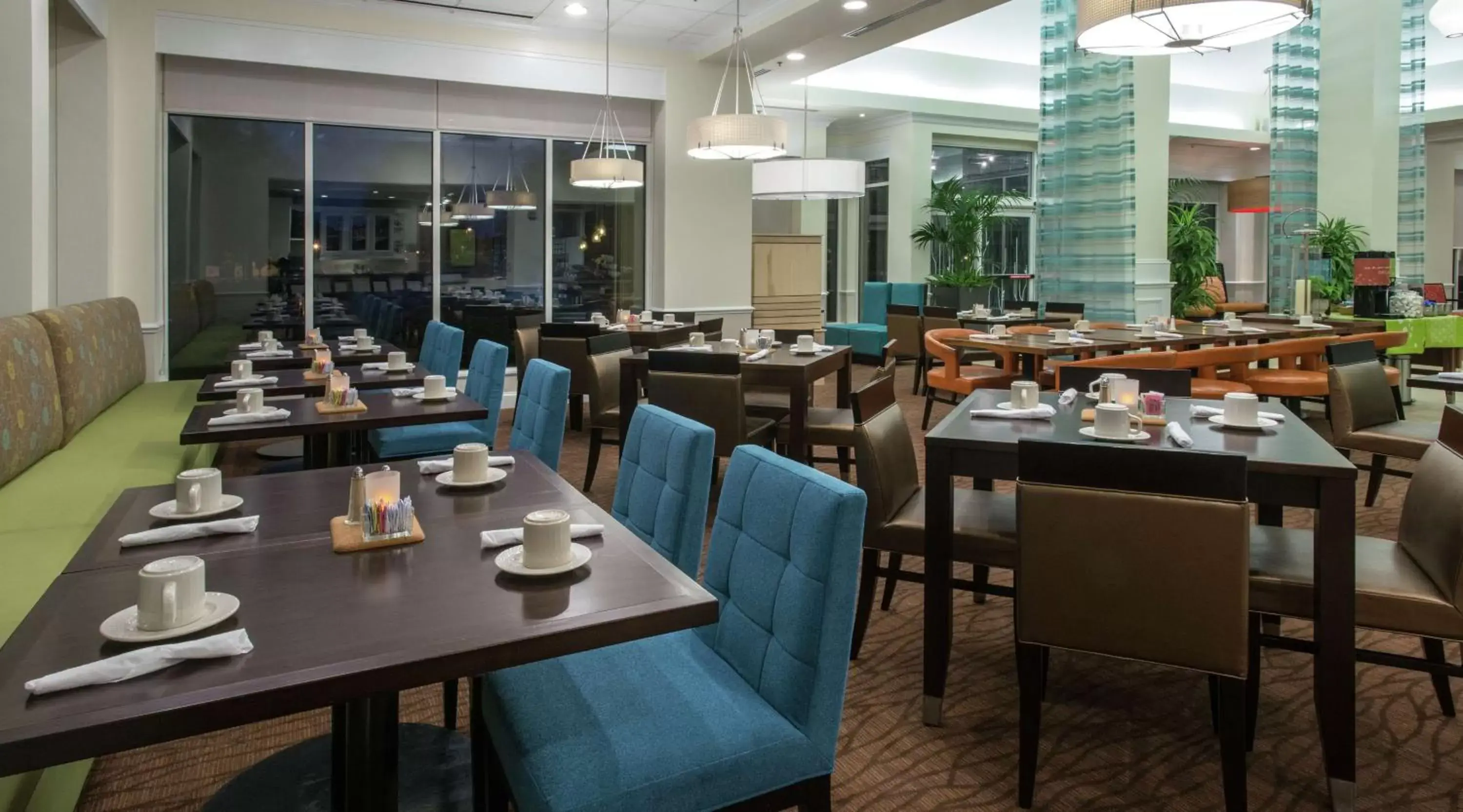 Dining area, Restaurant/Places to Eat in Hilton Garden Inn Macon/Mercer University