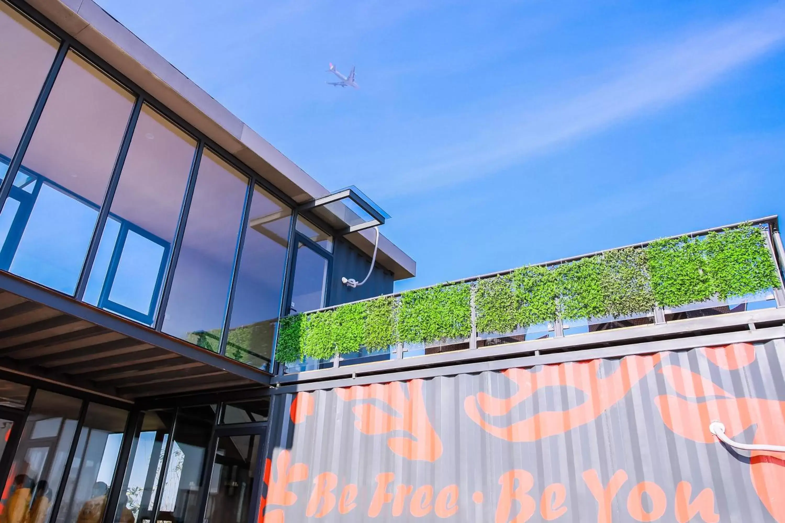 Property building in Primus Hotel Shanghai Sanjiagang - Offer Pudong International Airport and Disney shuttle Property building in Primus Hotel Shanghai Sanjiagang - Offer Pudong International Airport and Disney shuttle