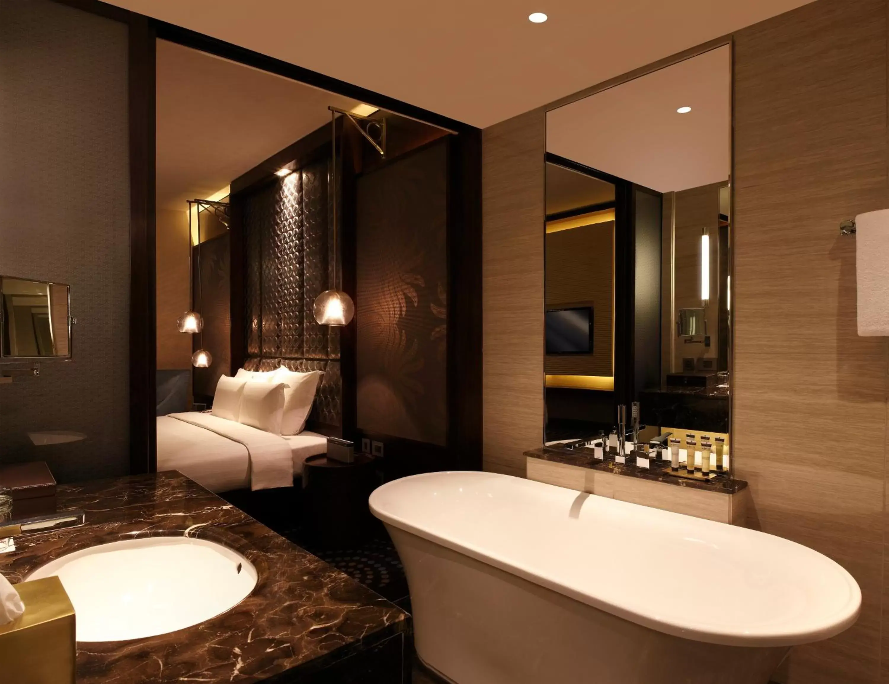 Bathroom in Pullman New Delhi Aerocity- International Airport