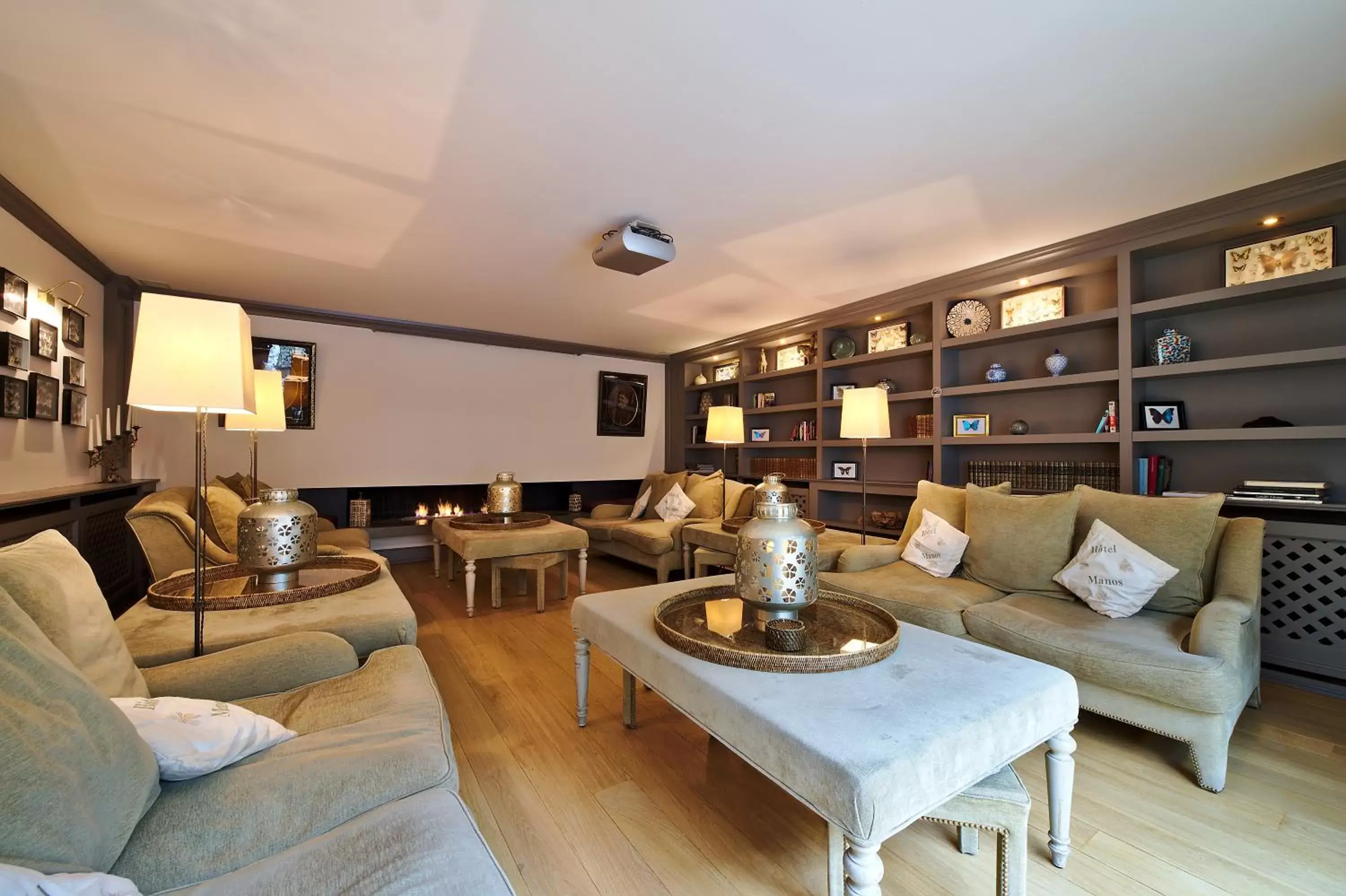 Communal lounge/ TV room, Seating Area in Hotel Manos Premier